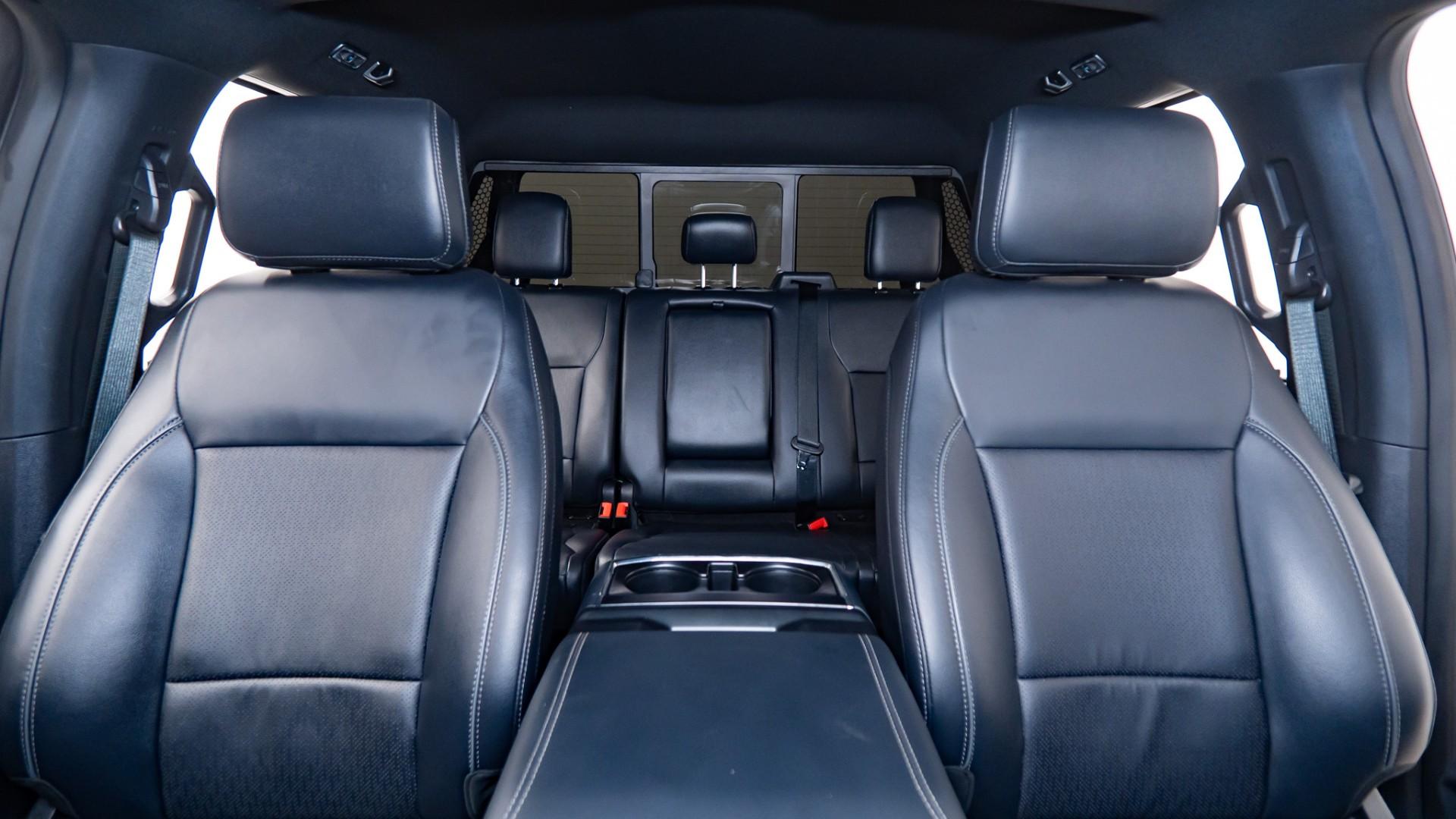 2025 FORD F-150 LARIAT in Agate Black Metallic, photo 33 of 57