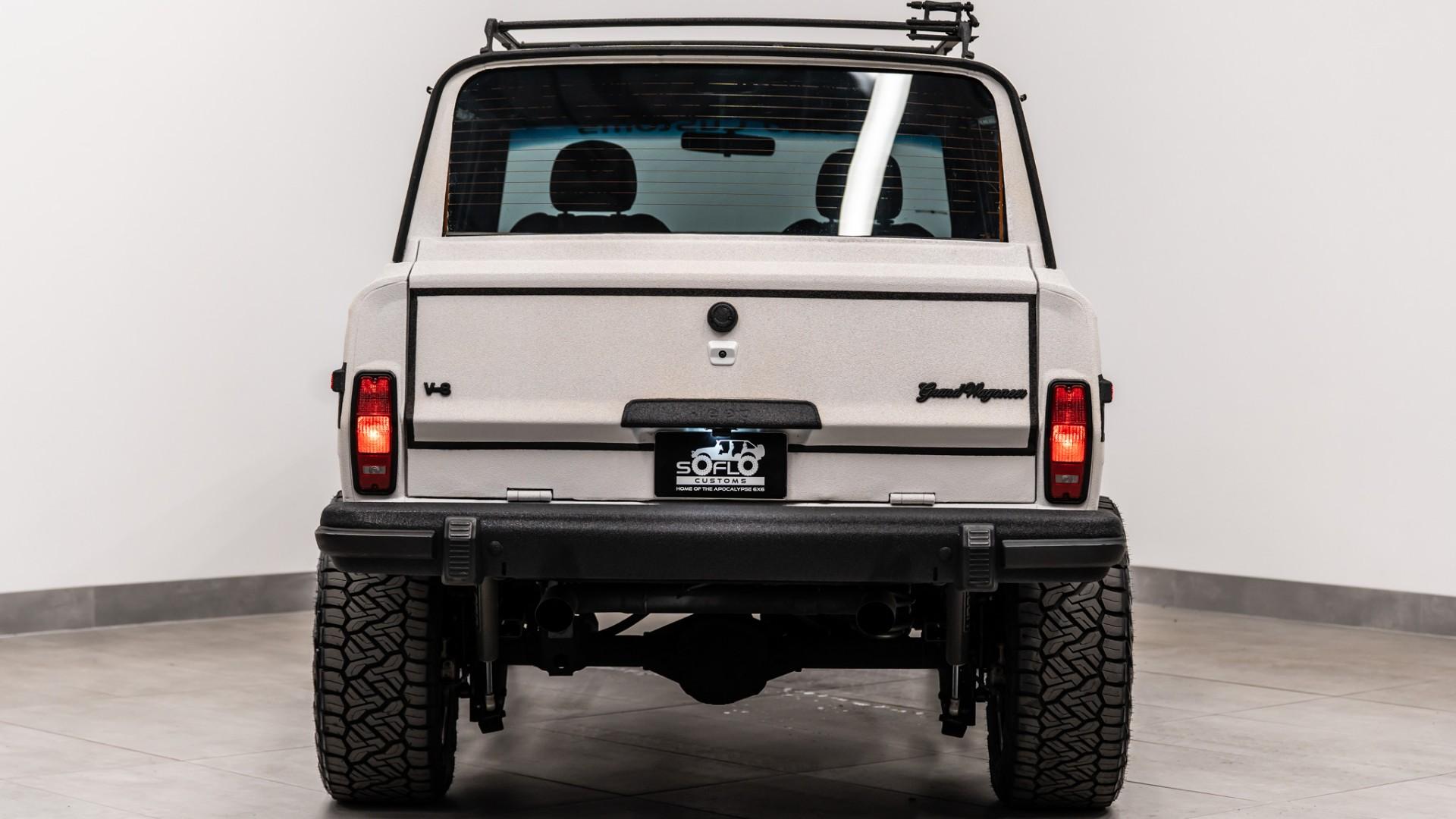 2018 JEEP GRAND WAGONEER in White, photo 8 of 47