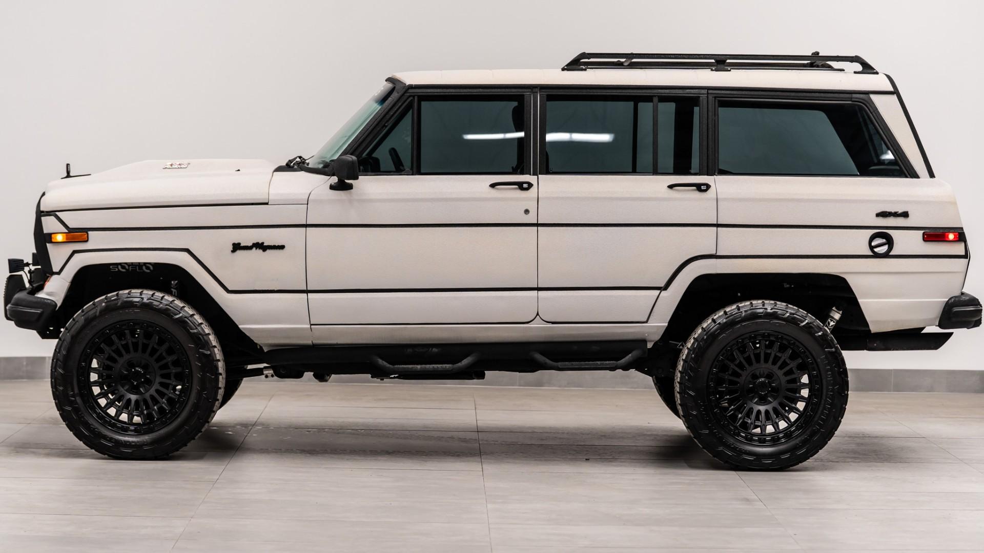 2018 JEEP GRAND WAGONEER in White, photo 12 of 47
