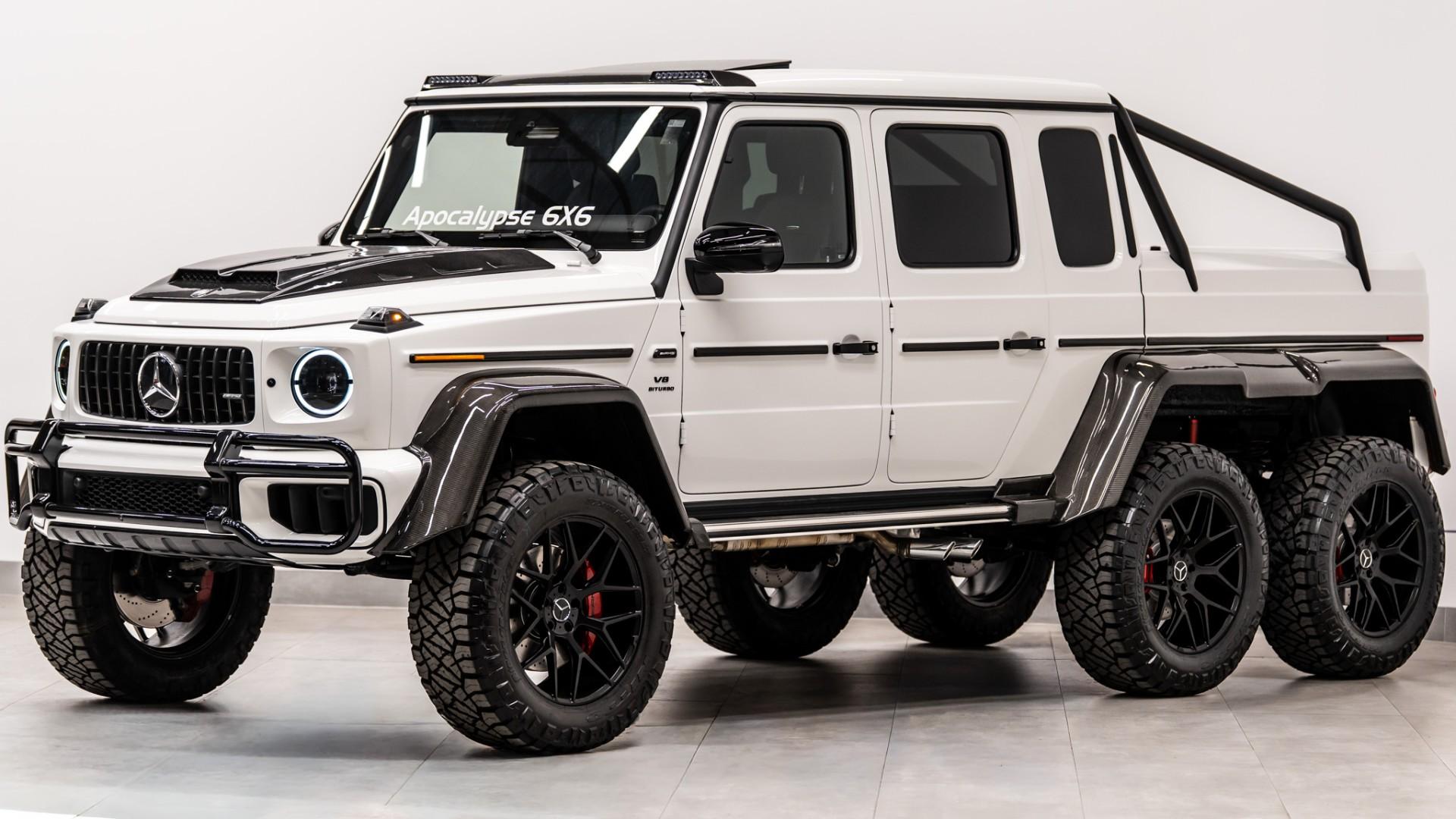 2026 MERCEDES-BENZ G-CLASS in White, photo 5 of 60