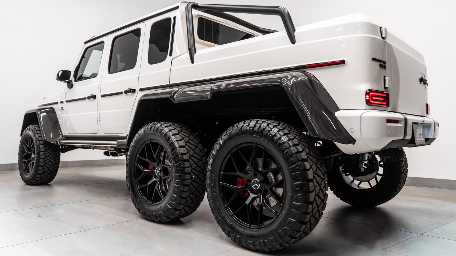 2026 MERCEDES-BENZ G-CLASS in White, photo 15 of 60