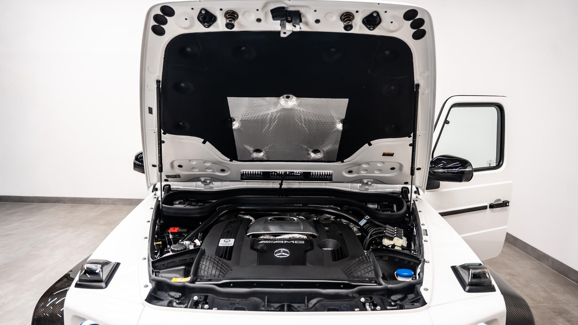 2026 MERCEDES-BENZ G-CLASS in White, photo 47 of 60