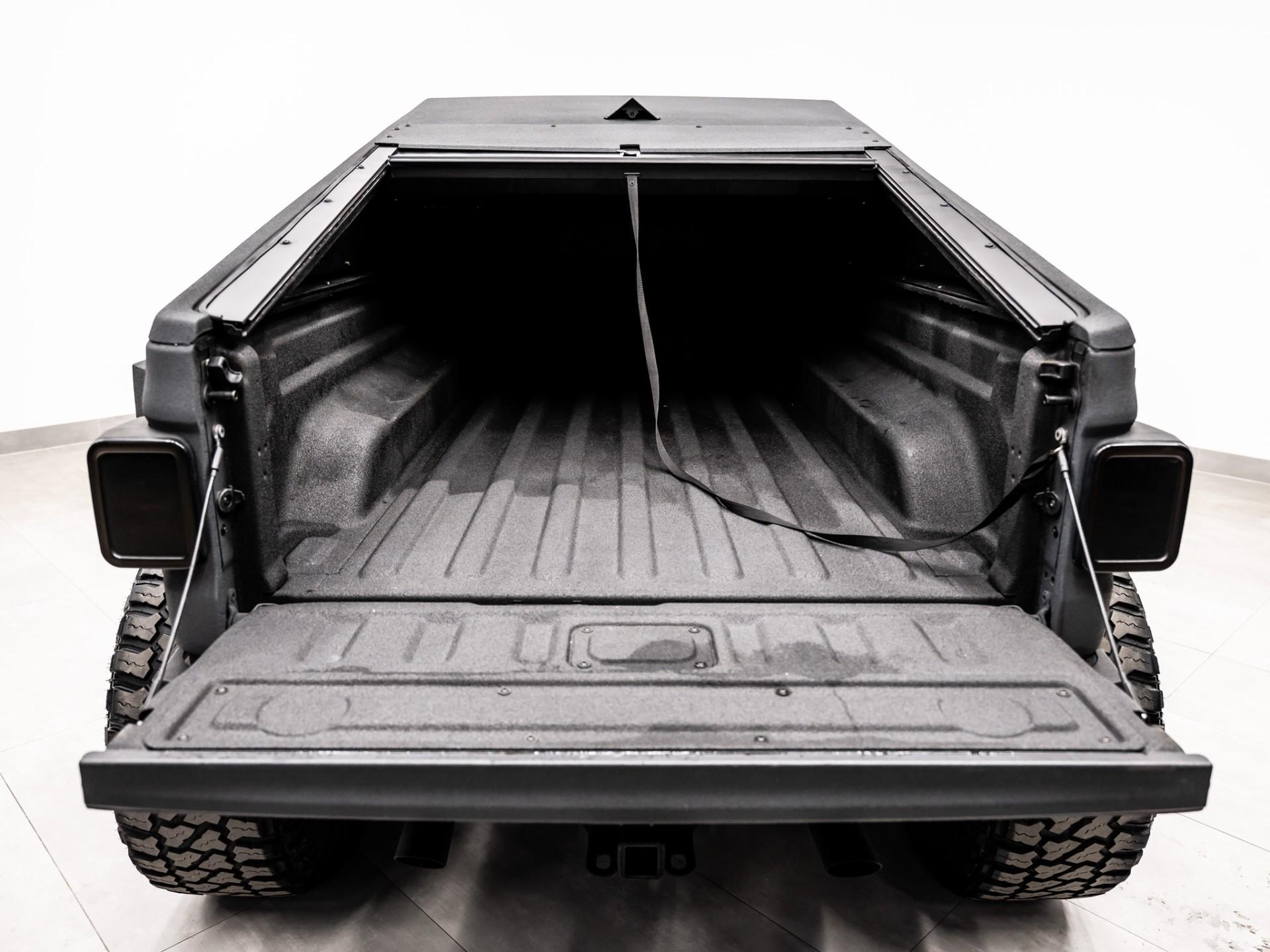 2023 APOCALYPSE HELLFIRE 6X6 in Gray, photo 11 of 59
