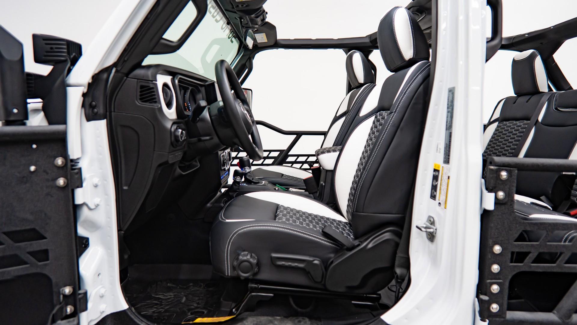 2026 JEEP WRANGLER 4X4 in White, photo 34 of 58