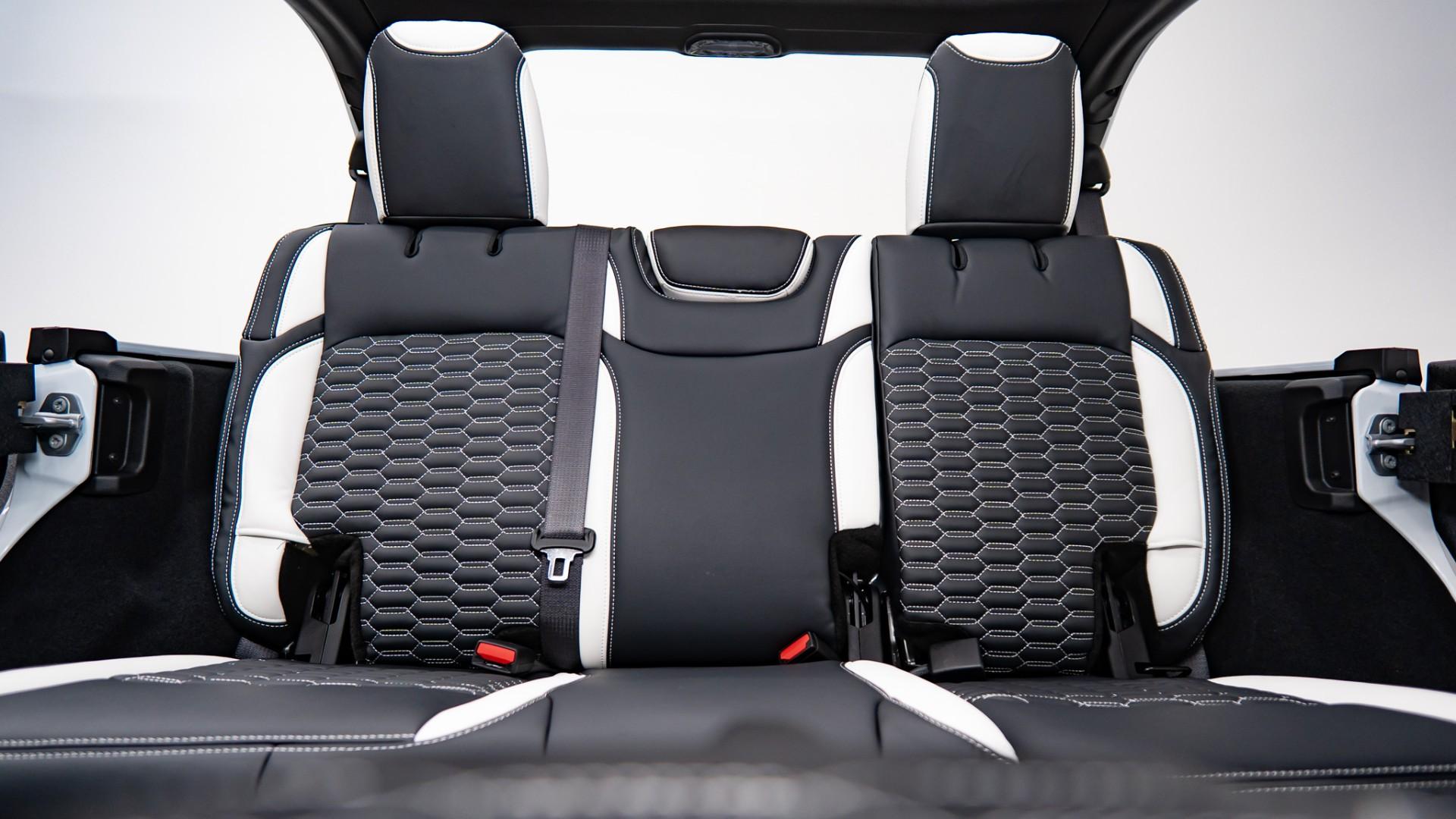 2026 JEEP WRANGLER 4X4 in White, photo 43 of 58
