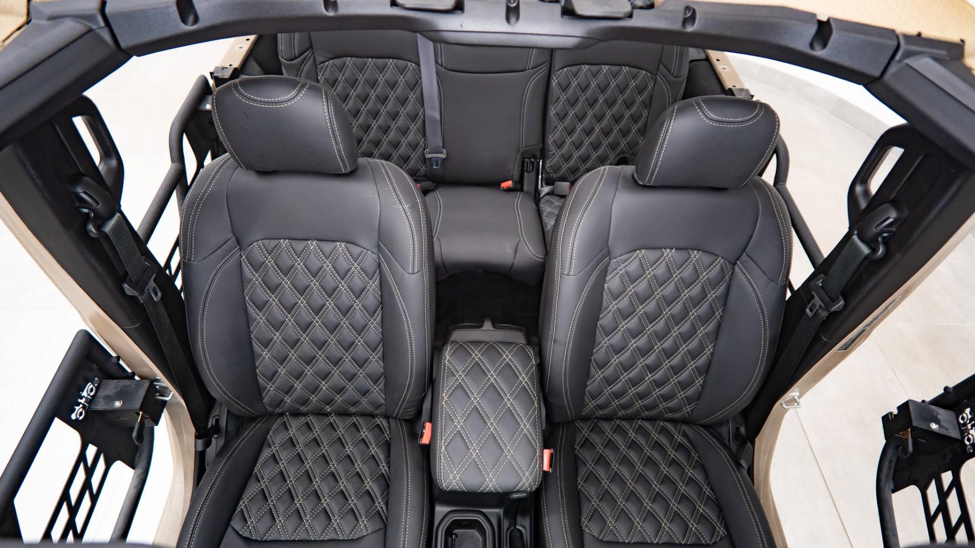 2026 JEEP WRANGLER 4X4 in Tan, photo 38 of 59