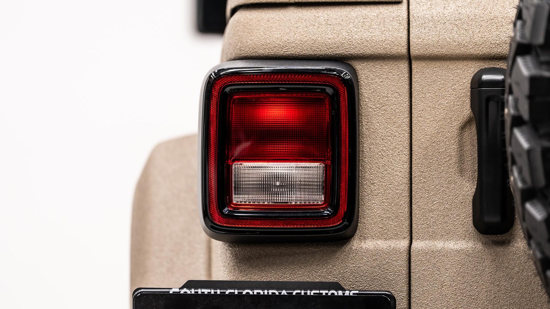 2026 JEEP WRANGLER 4X4 in Tan, photo 14 of 59