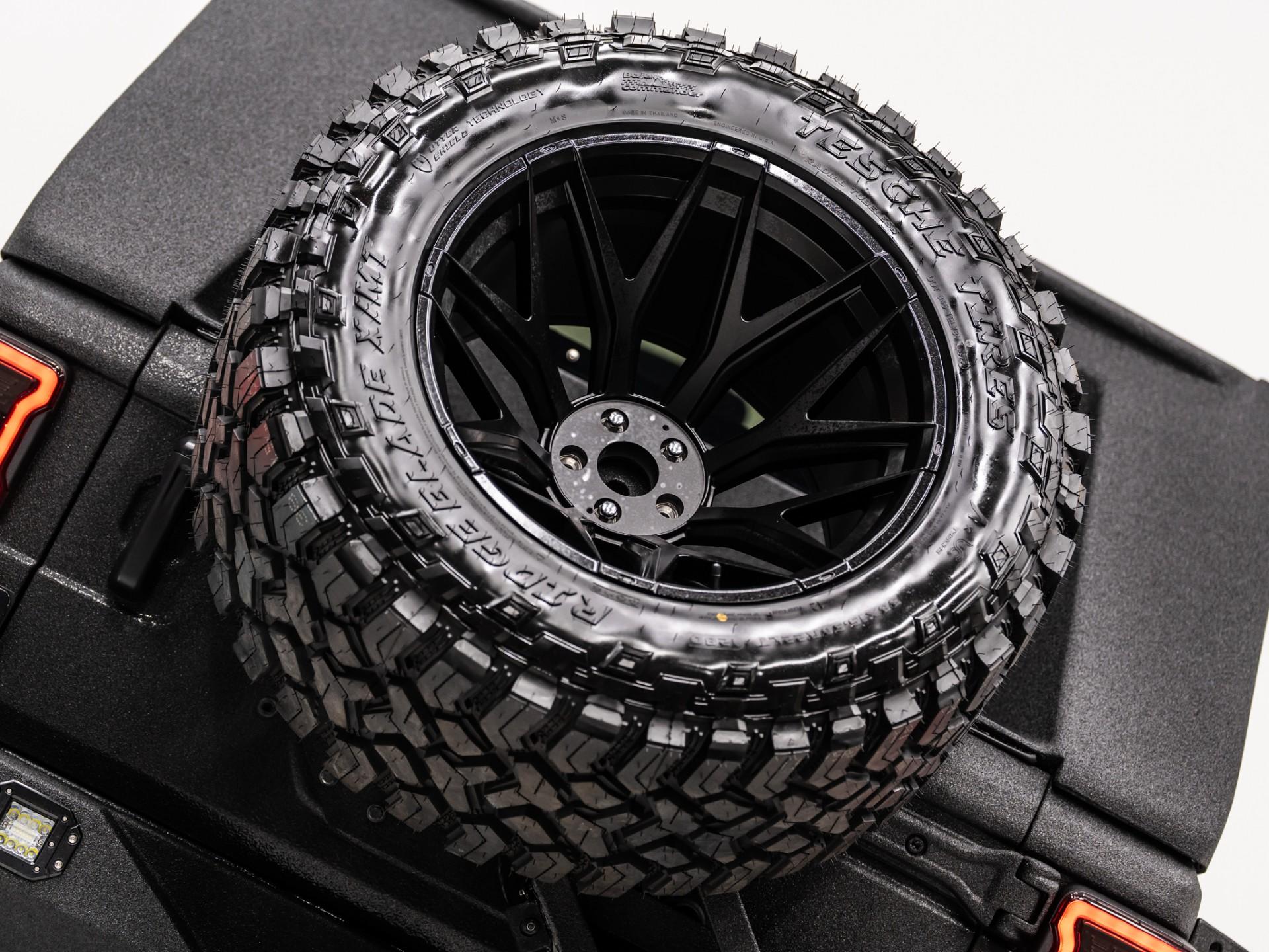 2026 JEEP WRANGLER 4X4 in Black, photo 44 of 54