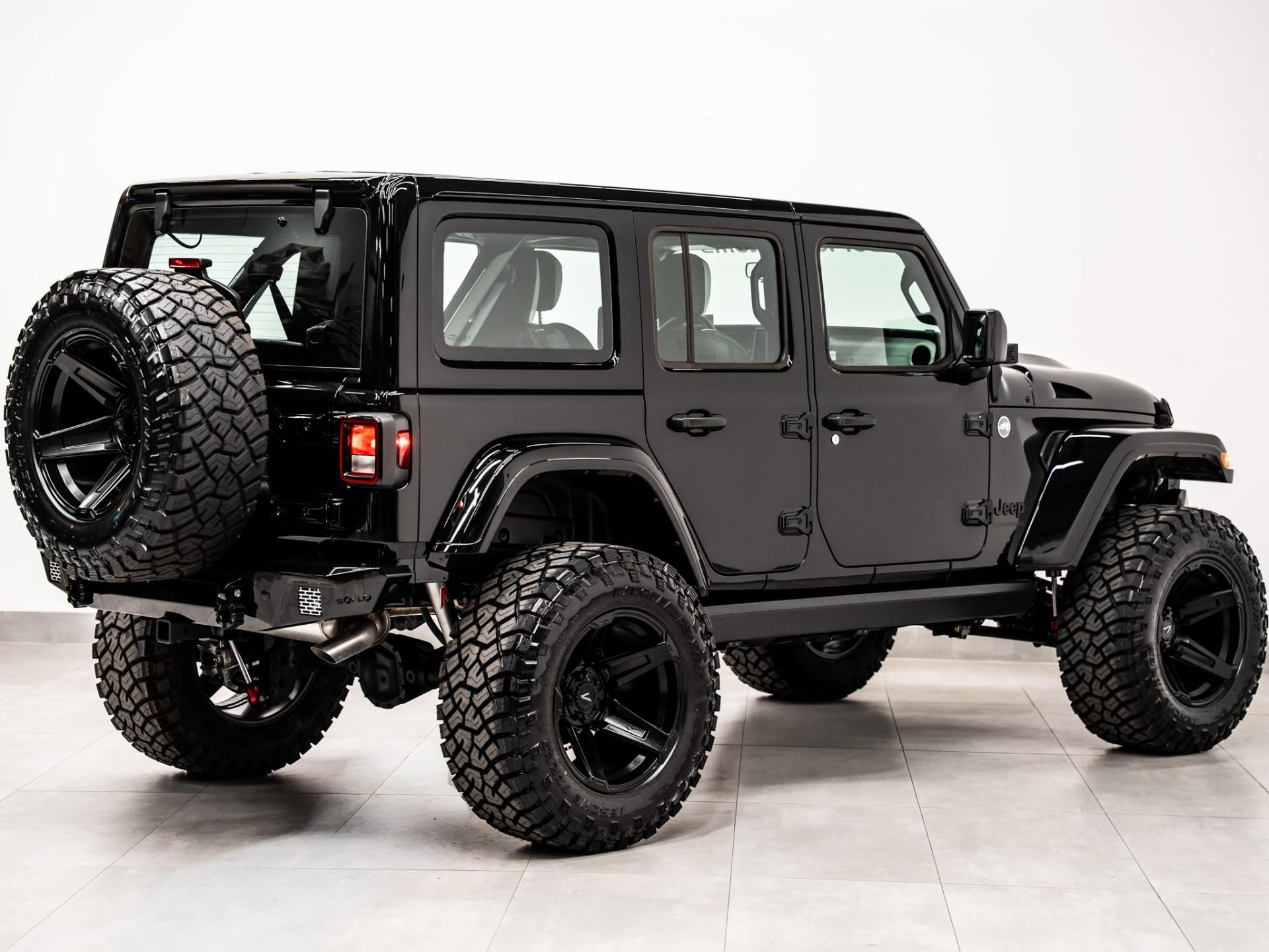 2026 JEEP WRANGLER 4X4 in Black Clearcoat, photo 8 of 52