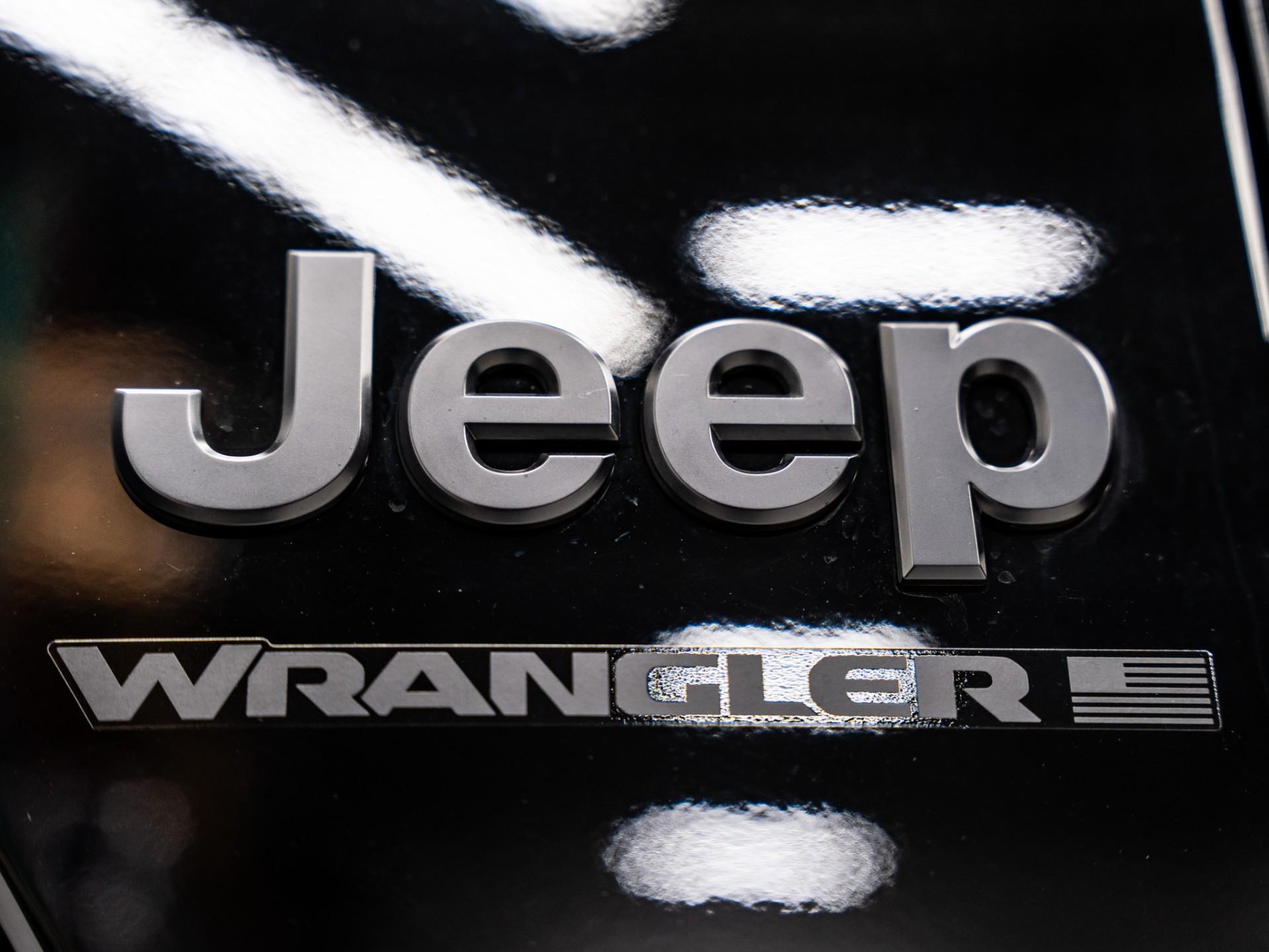 2026 JEEP WRANGLER 4X4 in Black Clearcoat, photo 50 of 52