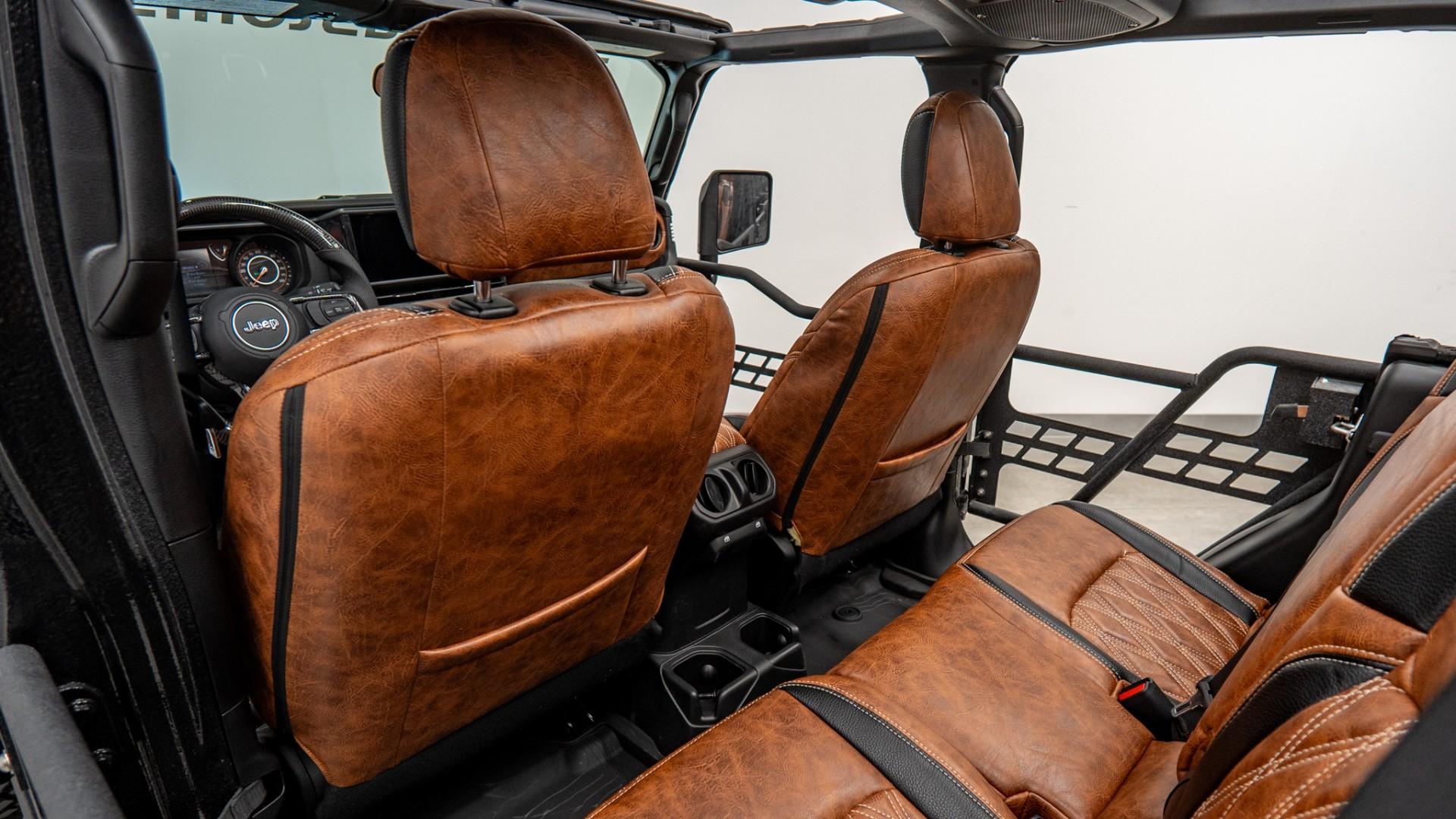 2026 JEEP GLADIATOR in Black, photo 44 of 60
