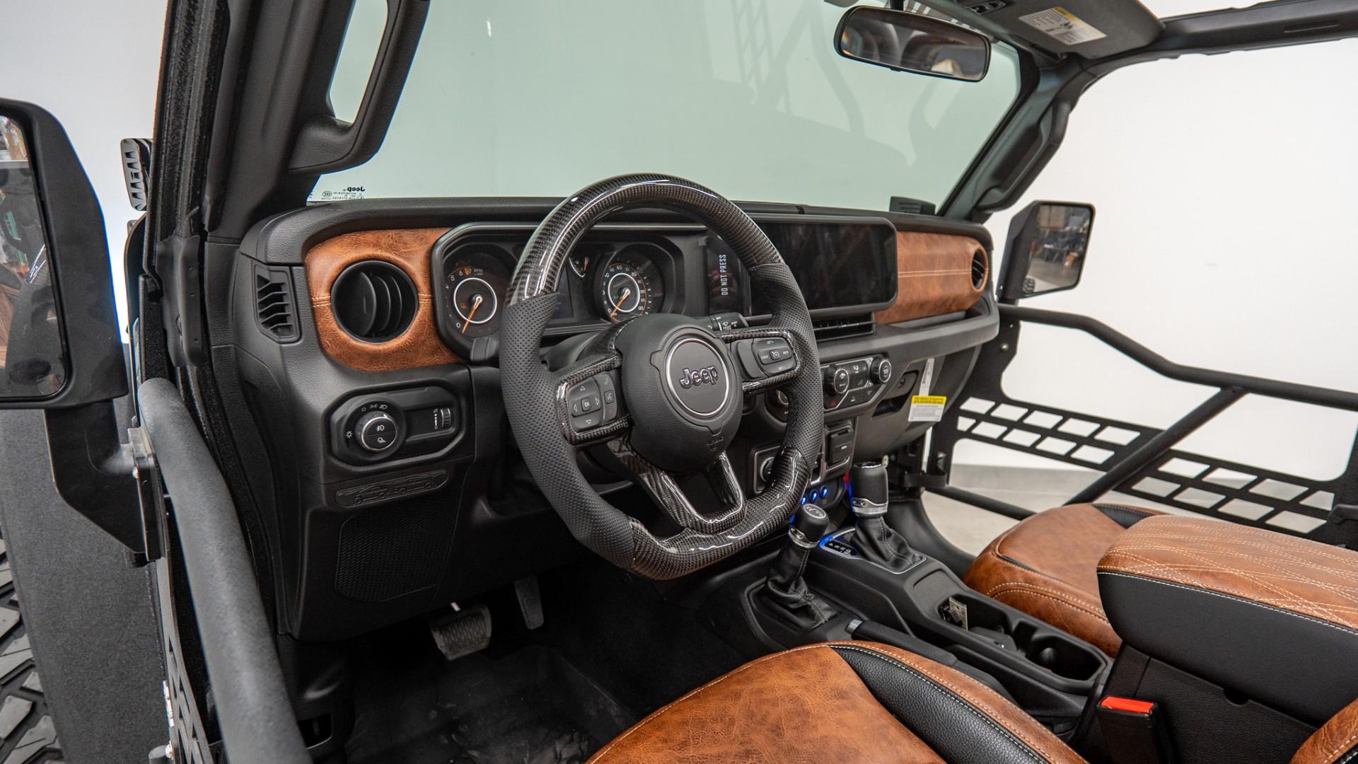 2026 JEEP GLADIATOR in Black, photo 46 of 60