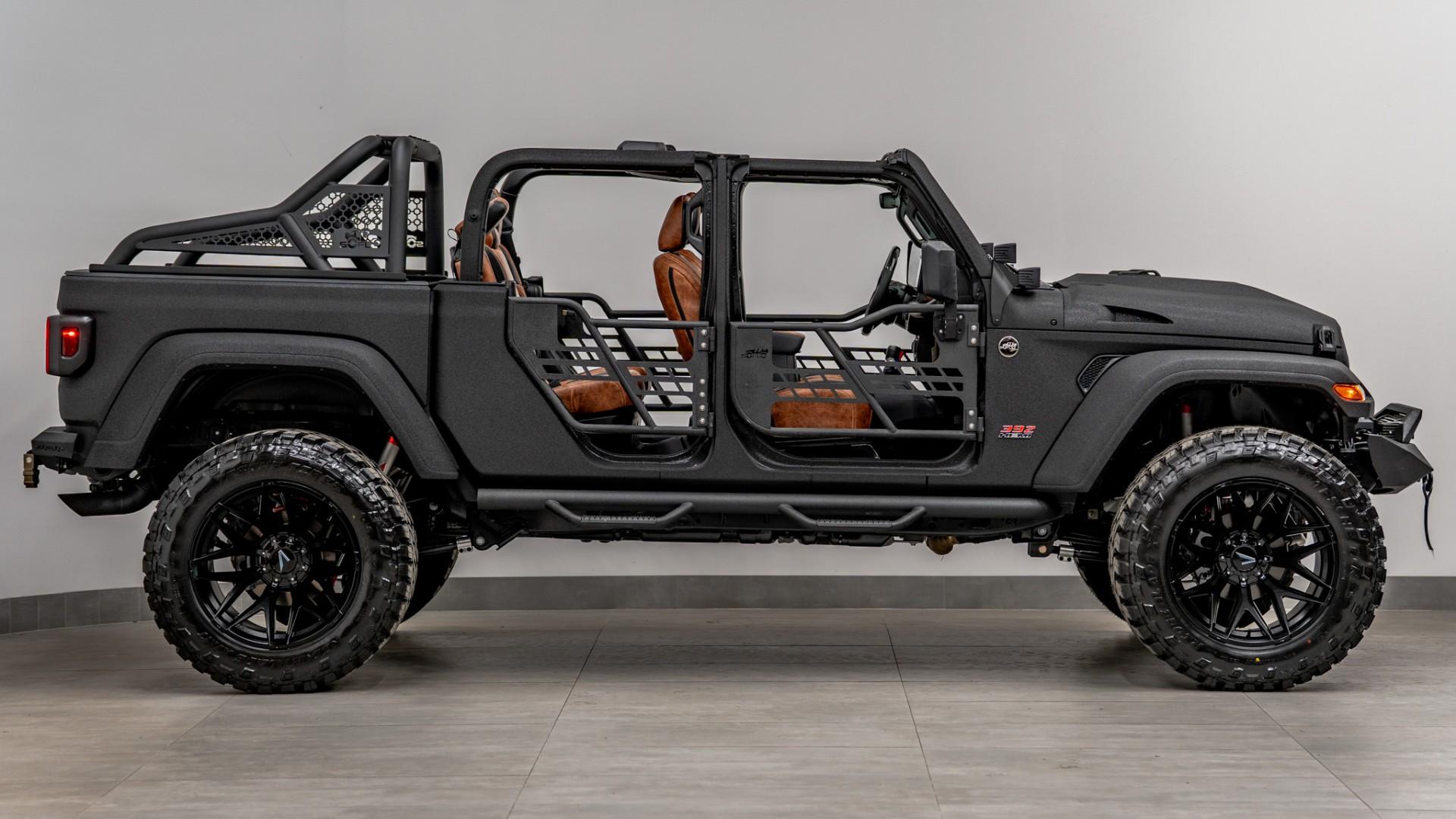 2026 JEEP GLADIATOR in Black, photo 26 of 60