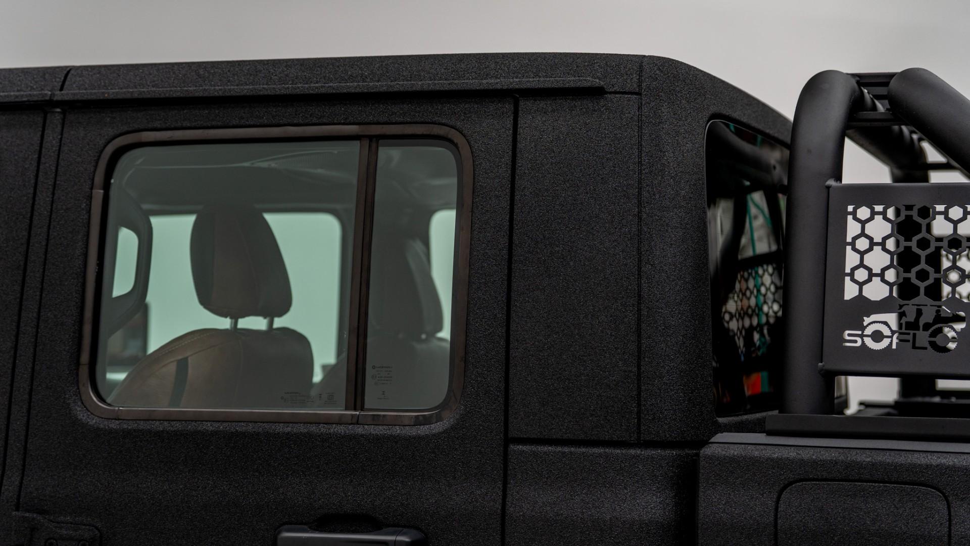 2026 JEEP GLADIATOR in Black, photo 10 of 60