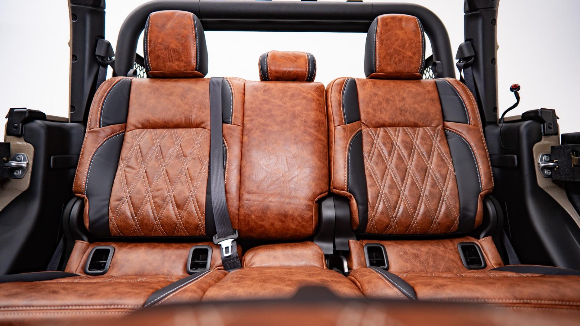 2026 JEEP GLADIATOR 4X4 in Tan, photo 38 of 60