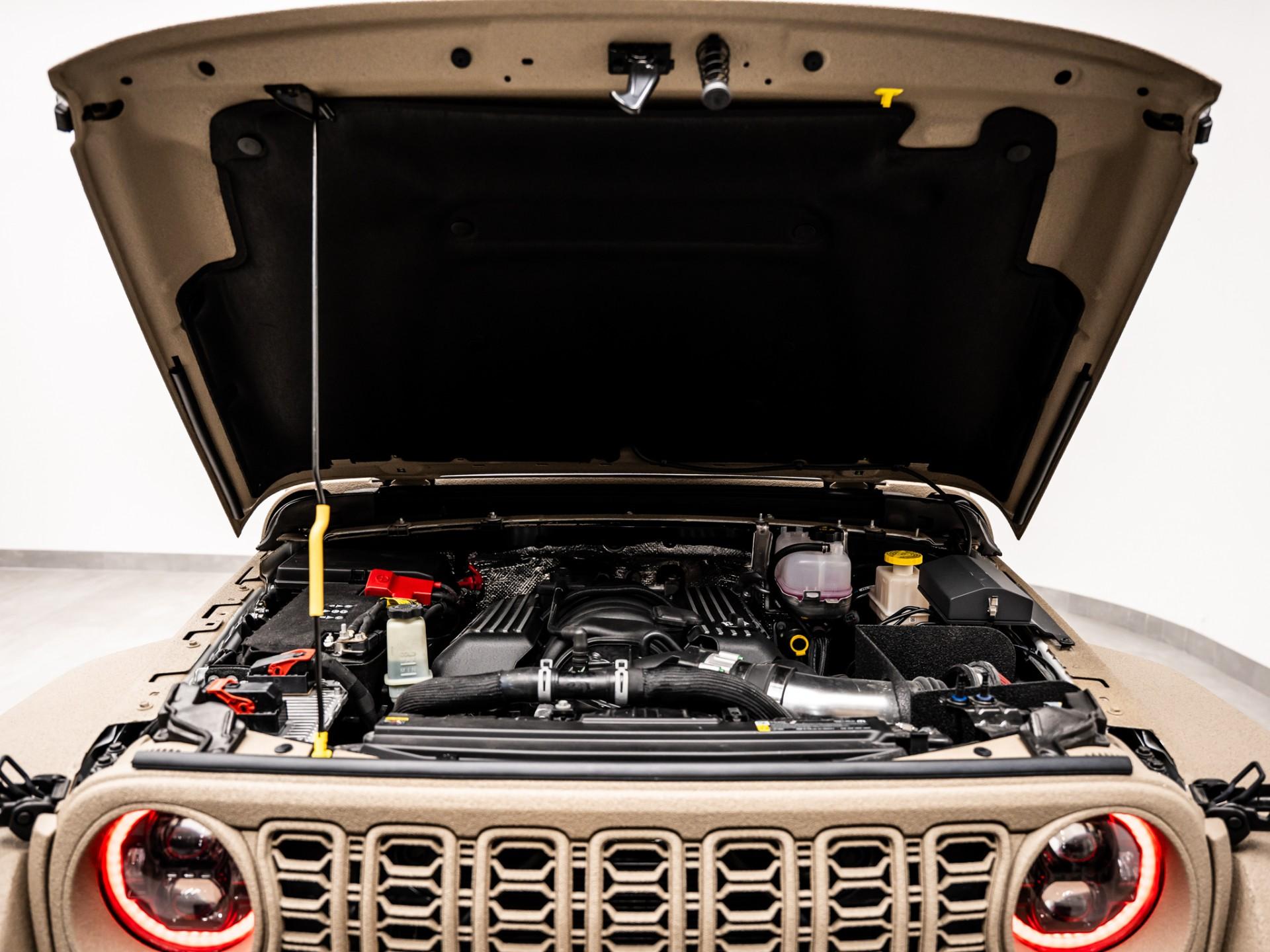 2026 JEEP GLADIATOR 4X4 in Tan, photo 7 of 60