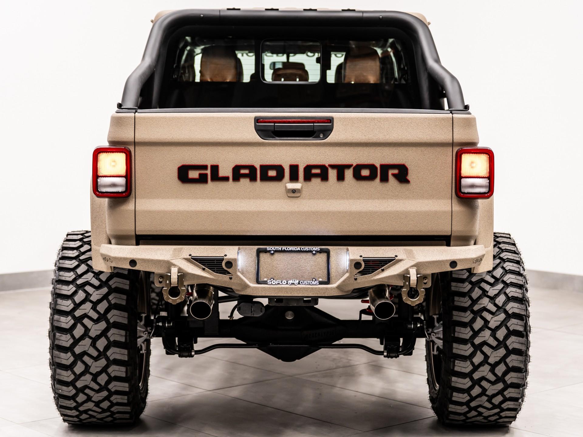 2026 JEEP GLADIATOR 4X4 in Tan, photo 12 of 60