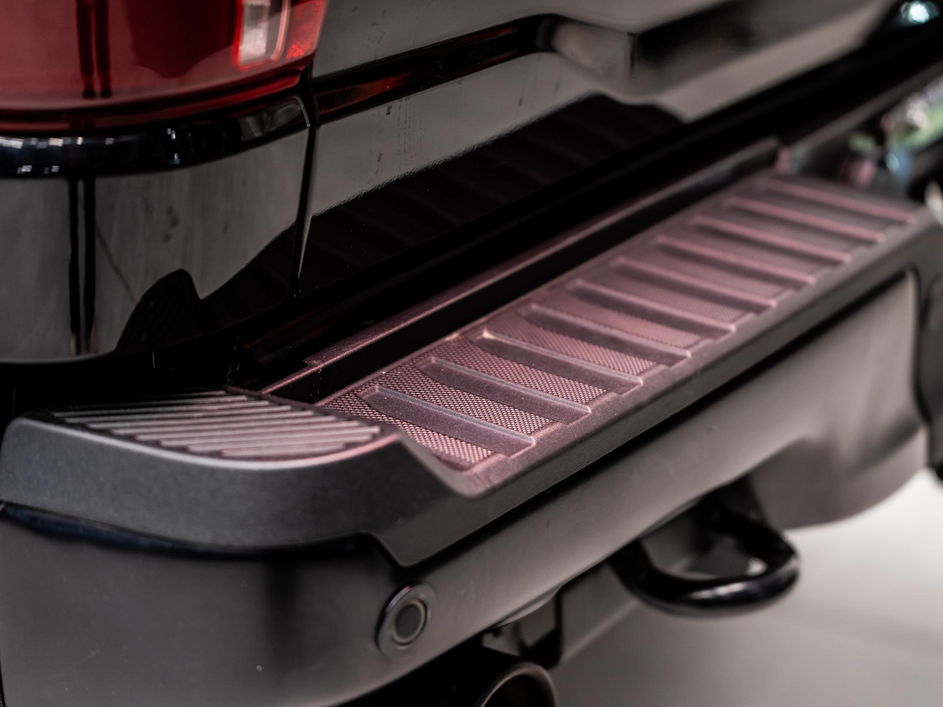 2025 FORD F-150 RAPTOR R in Agate Black Metallic, photo 17 of 55