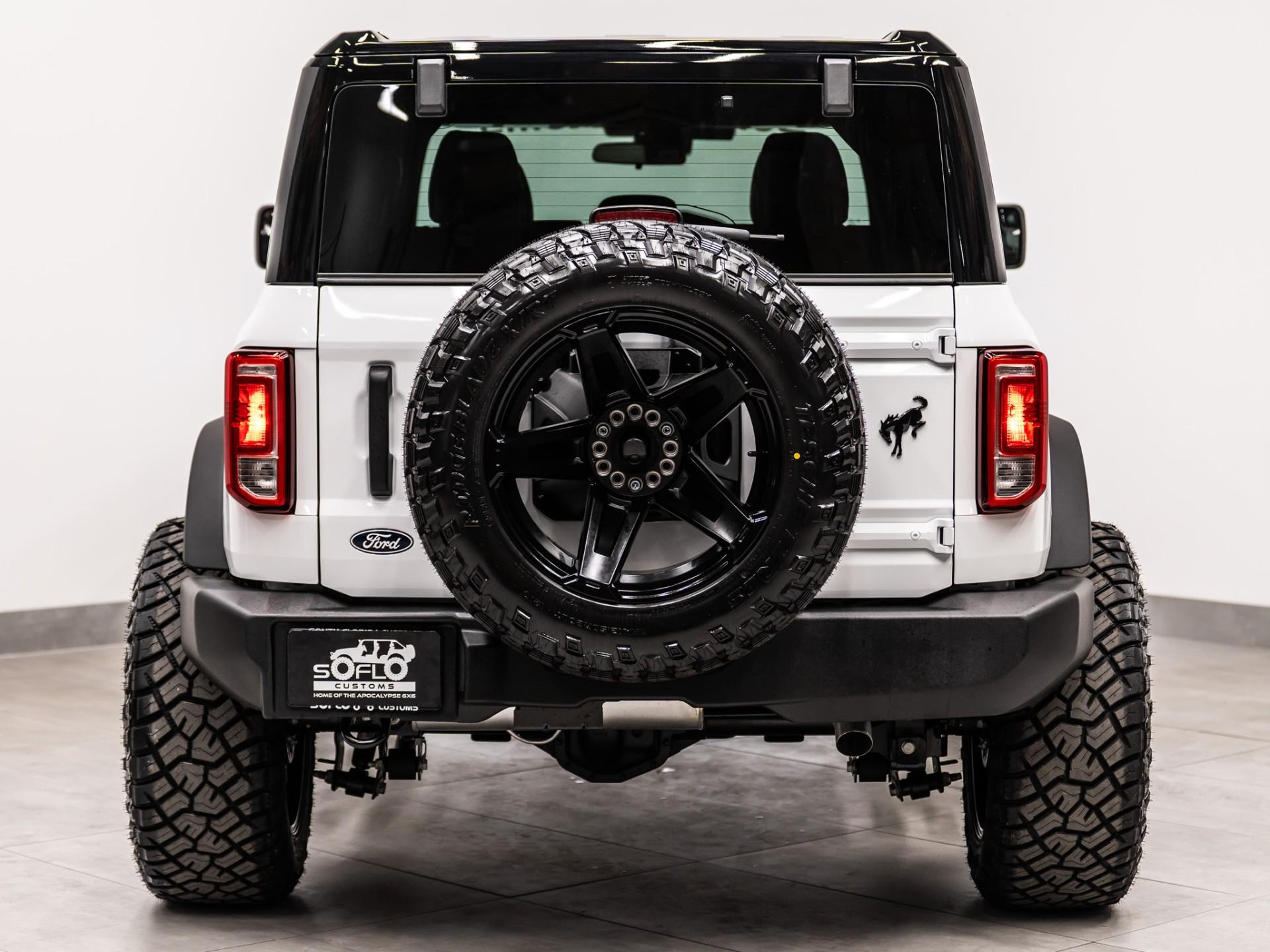 2026 FORD BRONCO 4X4 in Oxford White, photo 9 of 52