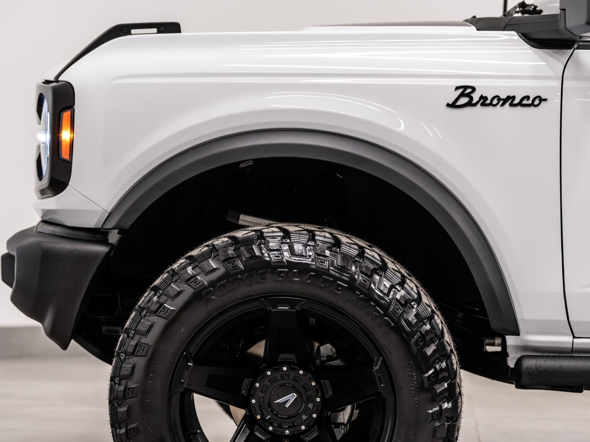 2026 FORD BRONCO 4X4 in Oxford White, photo 51 of 52