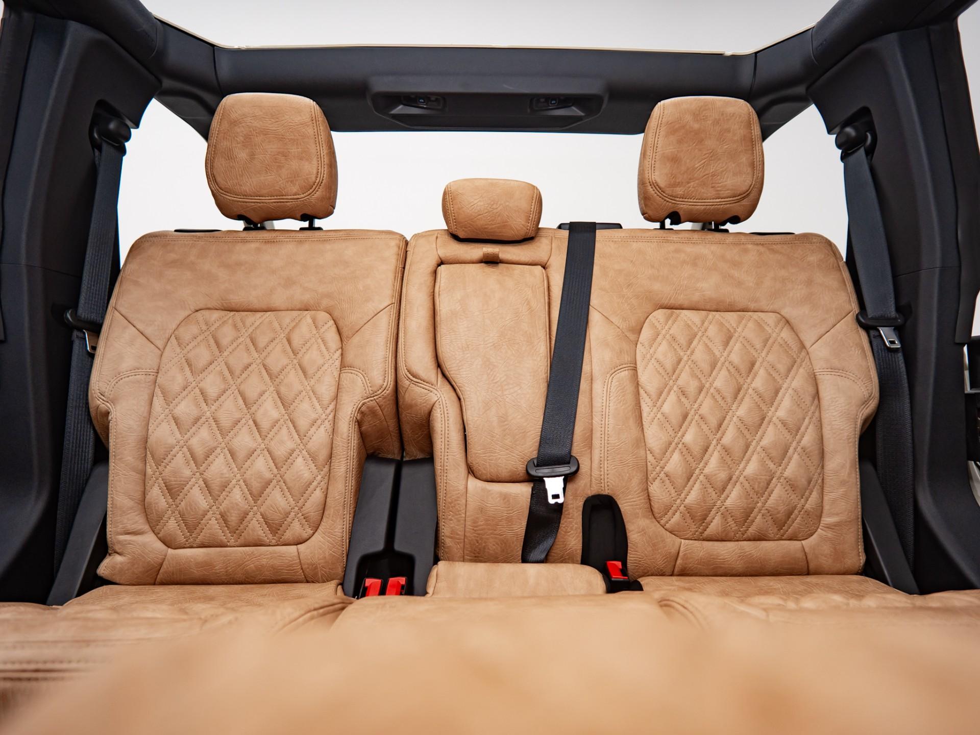 2026 FORD BRONCO 4X4 in Tan, photo 22 of 54