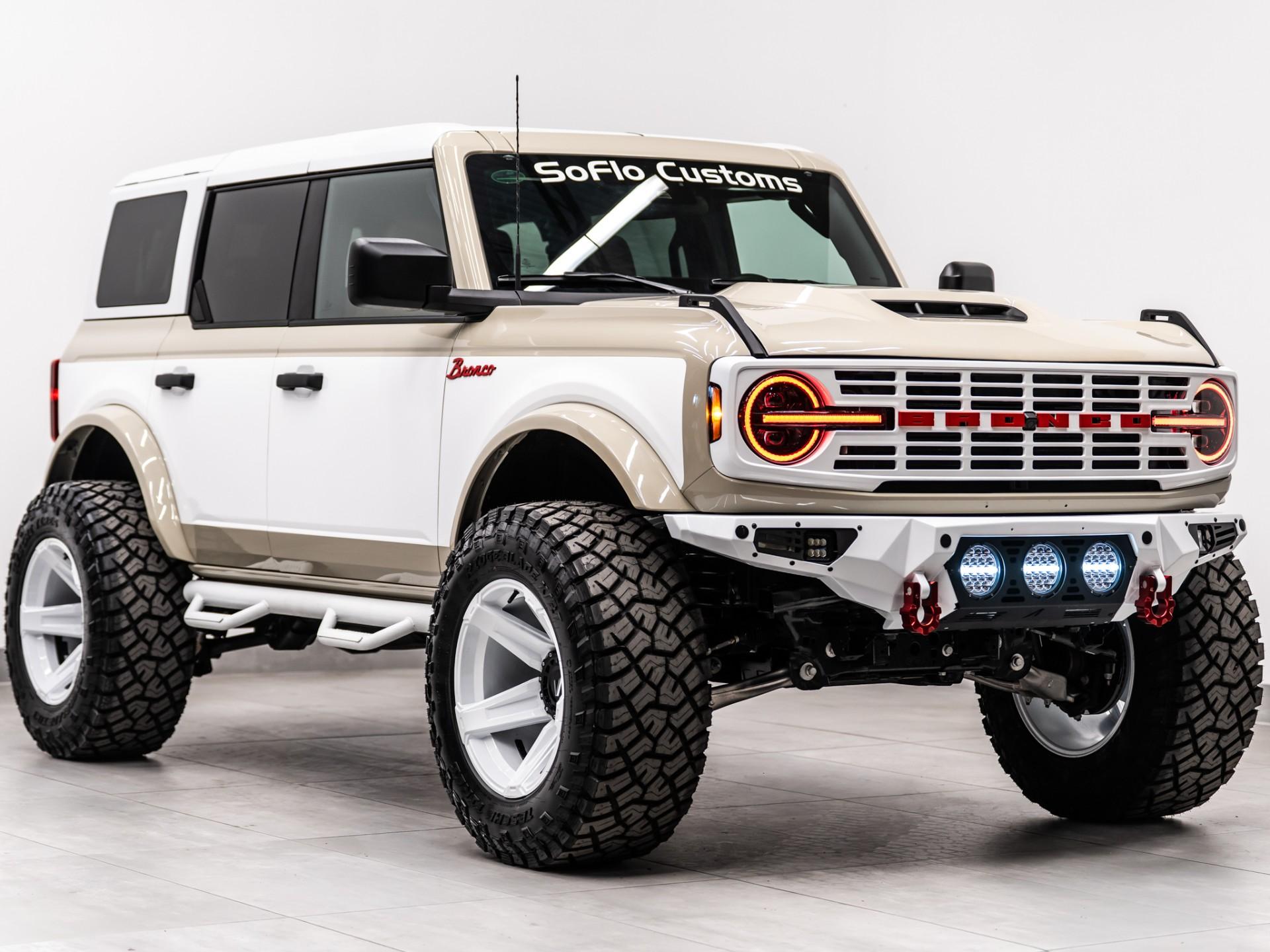 2026 FORD BRONCO 4X4 in Tan, photo 6 of 54
