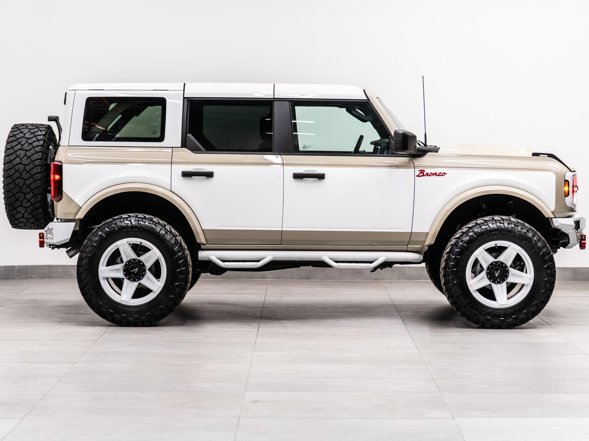 2026 FORD BRONCO 4X4 in Tan, photo 8 of 54