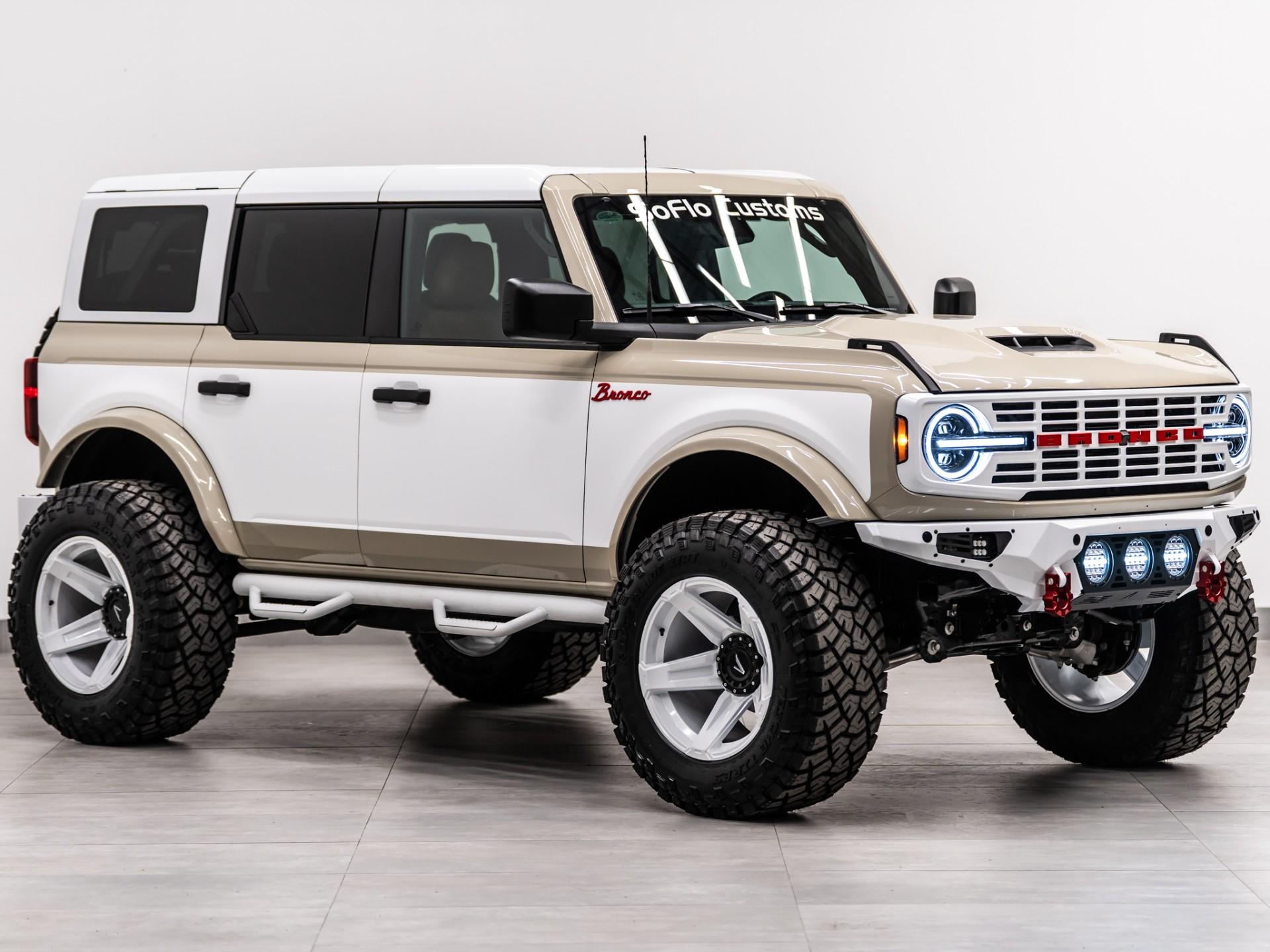 2026 FORD BRONCO 4X4 in Tan, photo 7 of 54