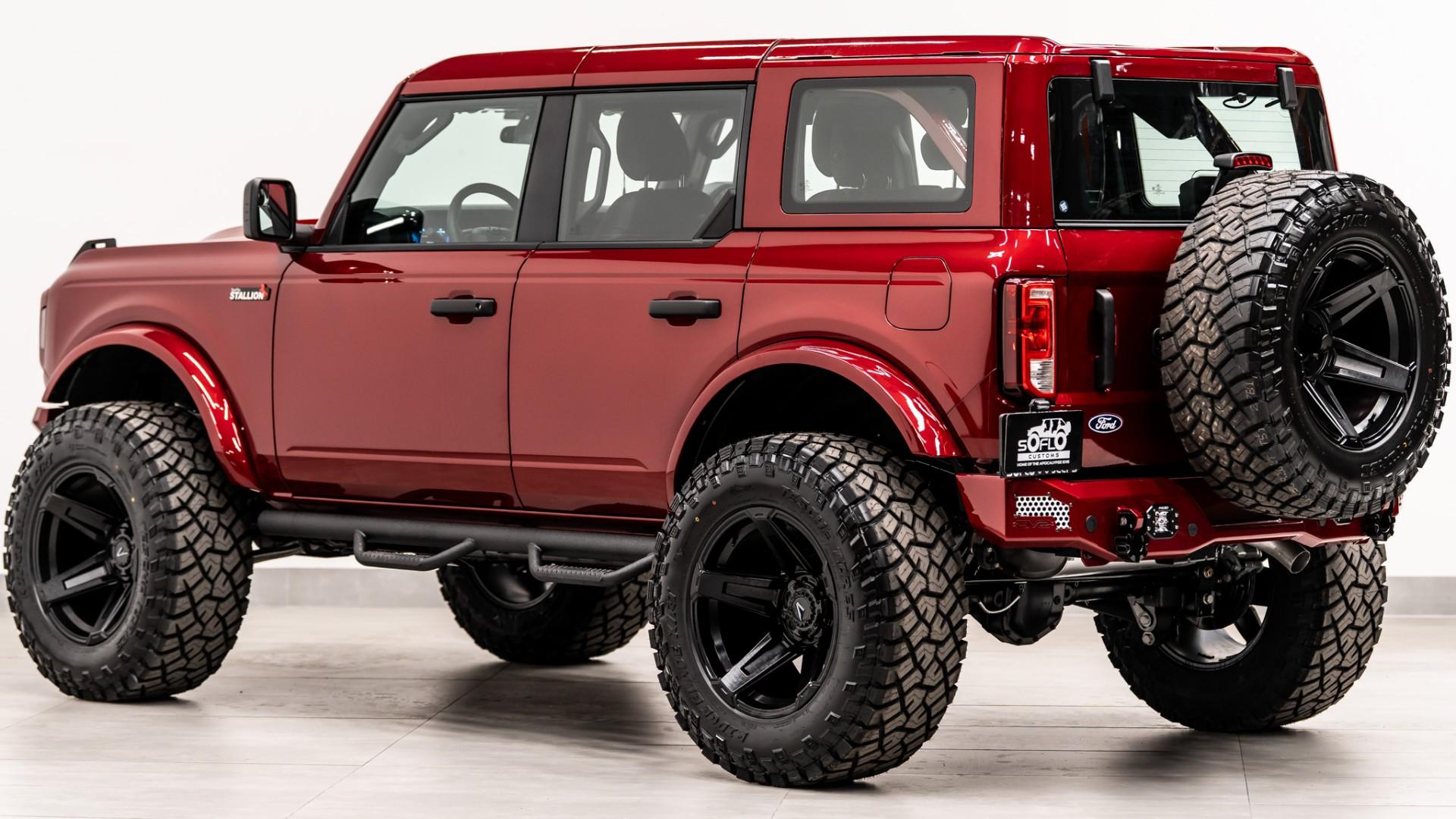 2026 FORD BRONCO 4X4 in Ruby Red Metallic Tinted Clearcoat, photo 16 of 58