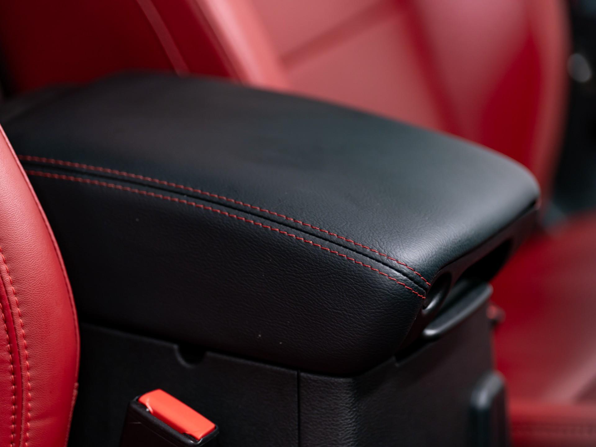 2024 JEEP WRANGLER 4X4 in Firecracker Red Clearcoat, photo 32 of 59