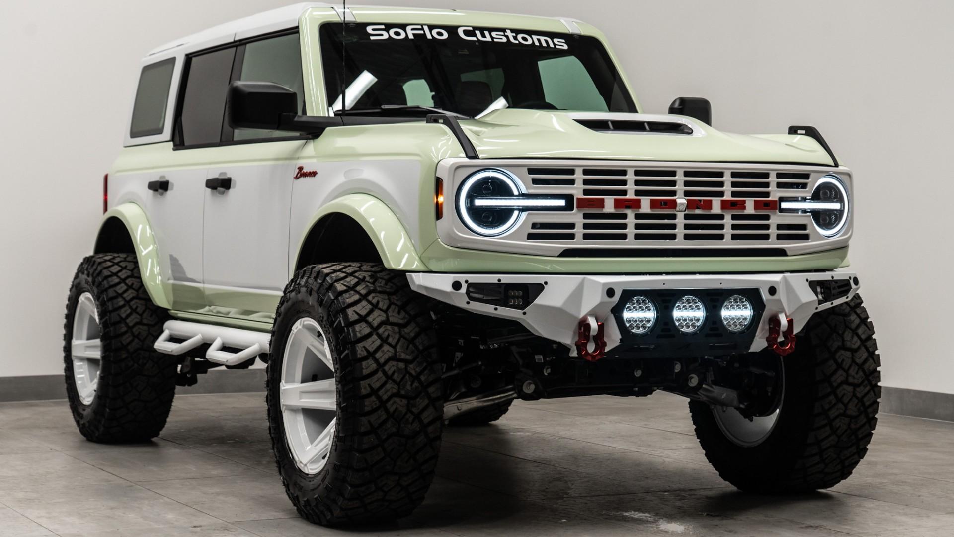 2026 FORD BRONCO 4X4 in Green, photo 3 of 45