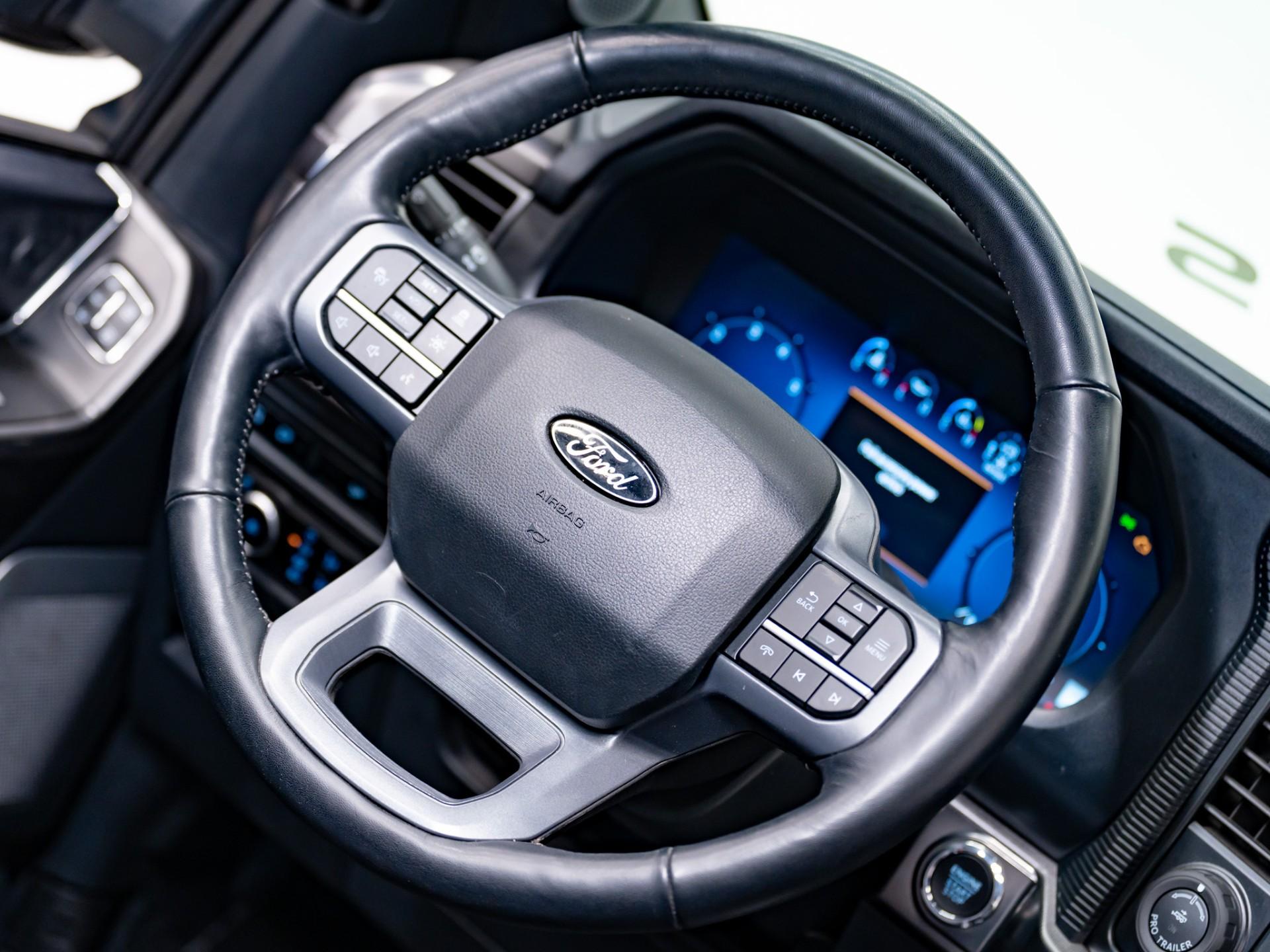 2024 FORD F-150 LARIAT in Agate Black Metallic, photo 48 of 52