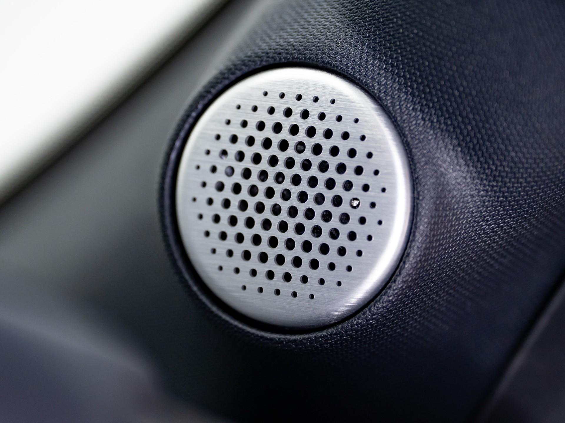 2024 FORD F-150 LARIAT in Agate Black Metallic, photo 44 of 52