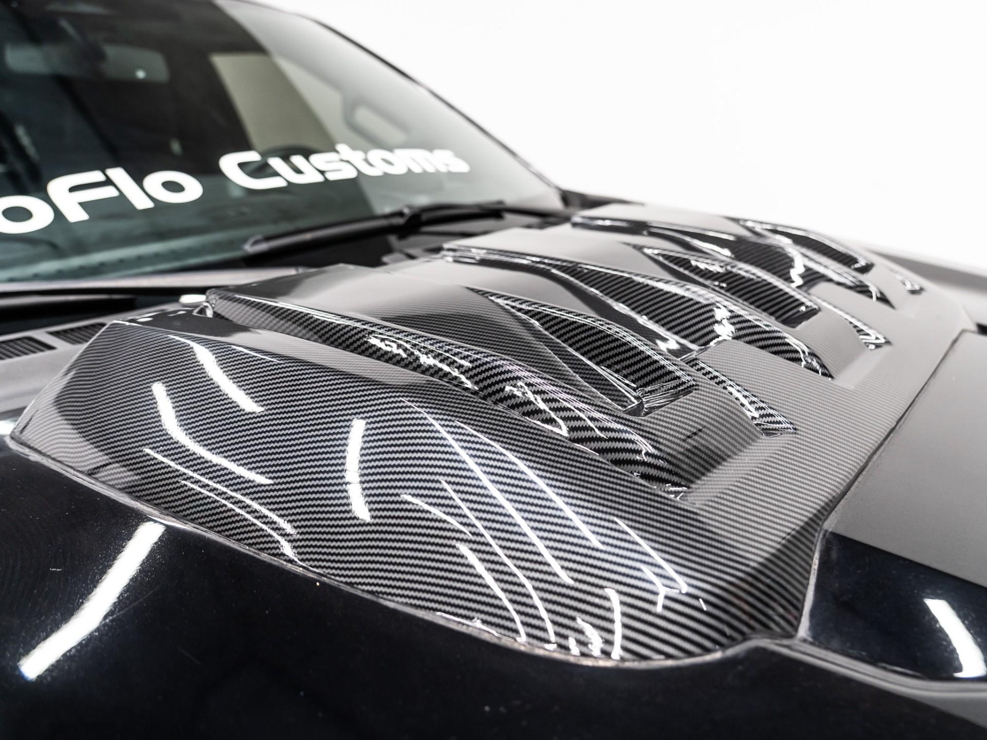 2024 FORD F-150 LARIAT in Agate Black Metallic, photo 17 of 52