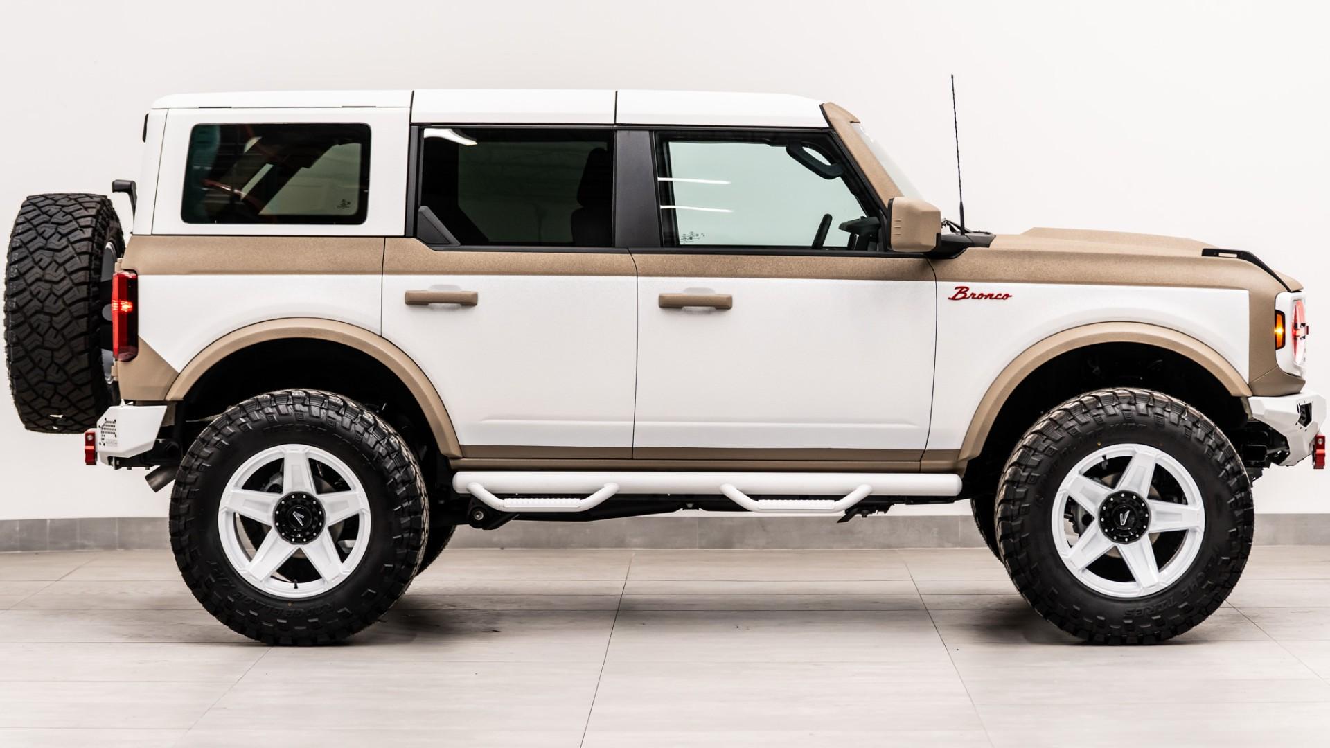 2025 FORD BRONCO in Tan, photo 7 of 58