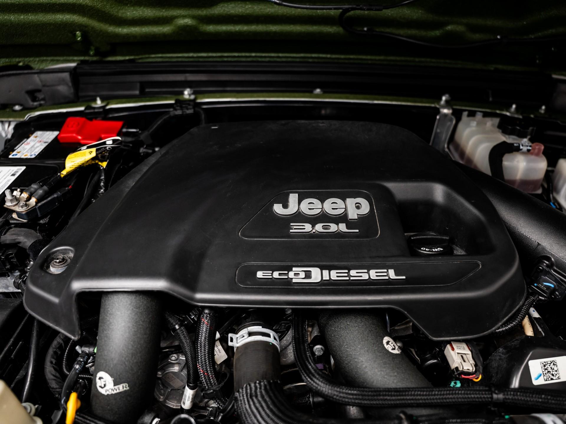 2023 JEEP GLADIATOR 4X4 in Green, photo 52 of 55