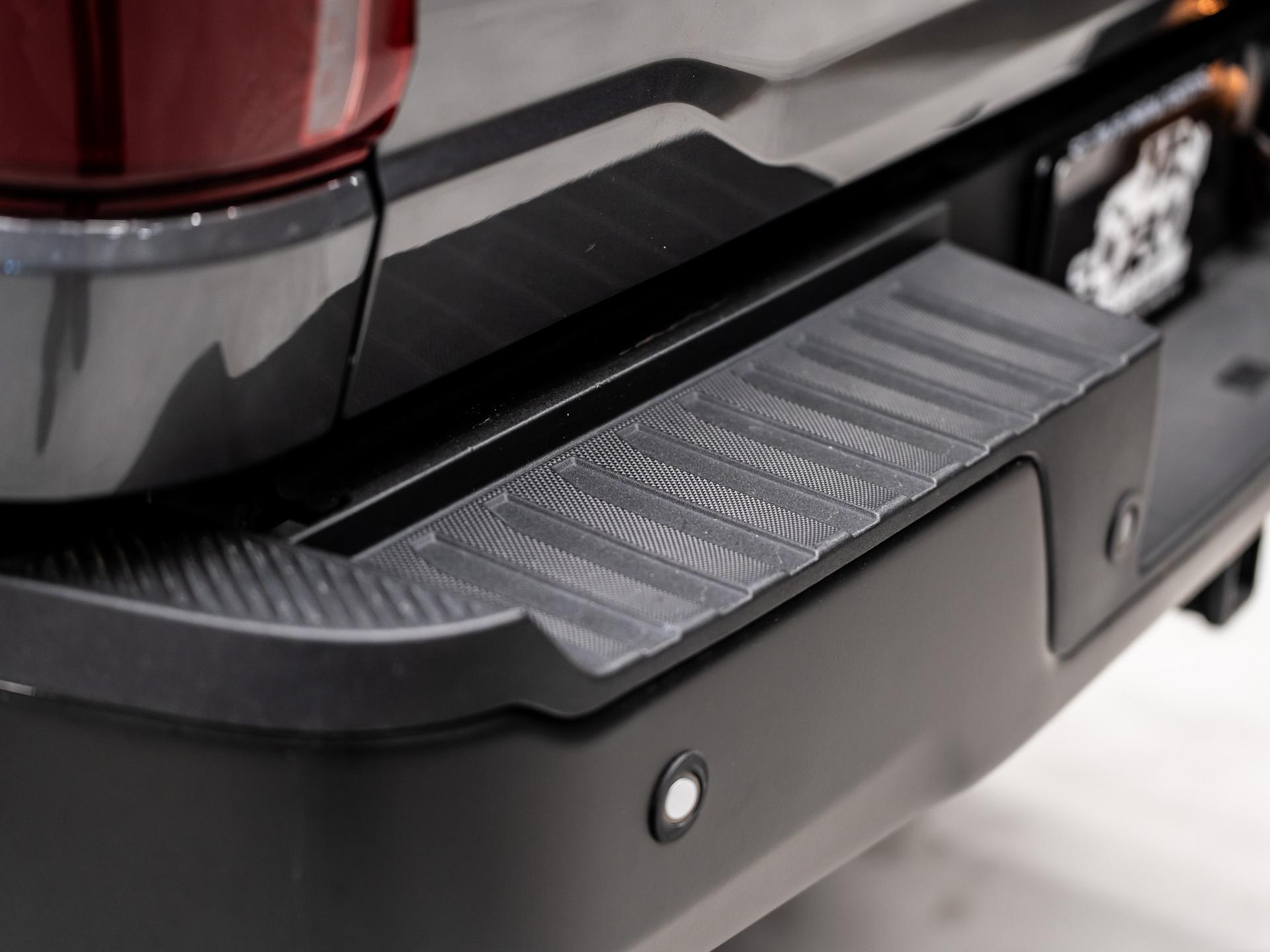 2024 FORD F-150 4X4 in Carbonized Gray Metallic, photo 13 of 43