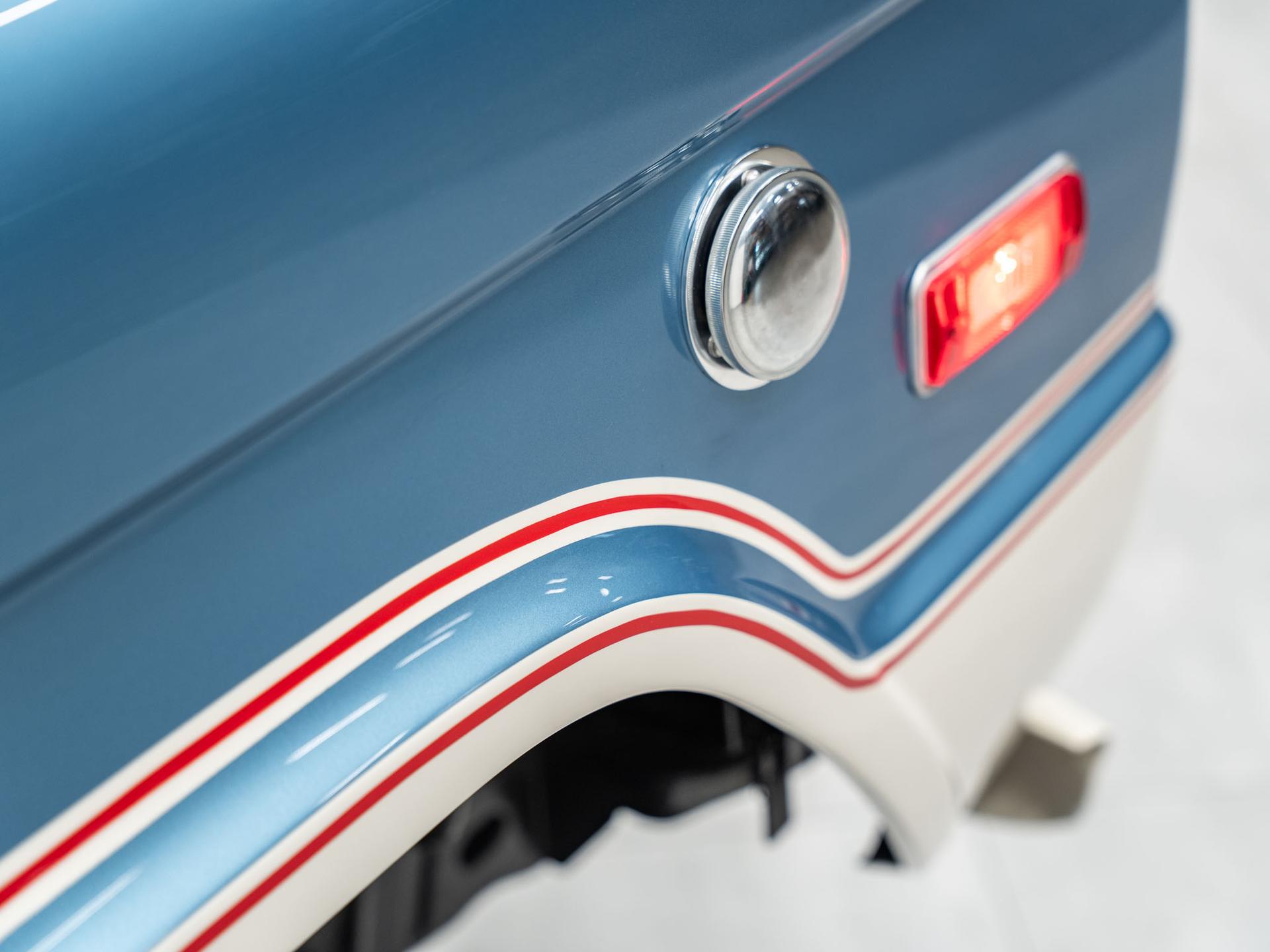 2026 FORD BRONCO in Blue, photo 20 of 36