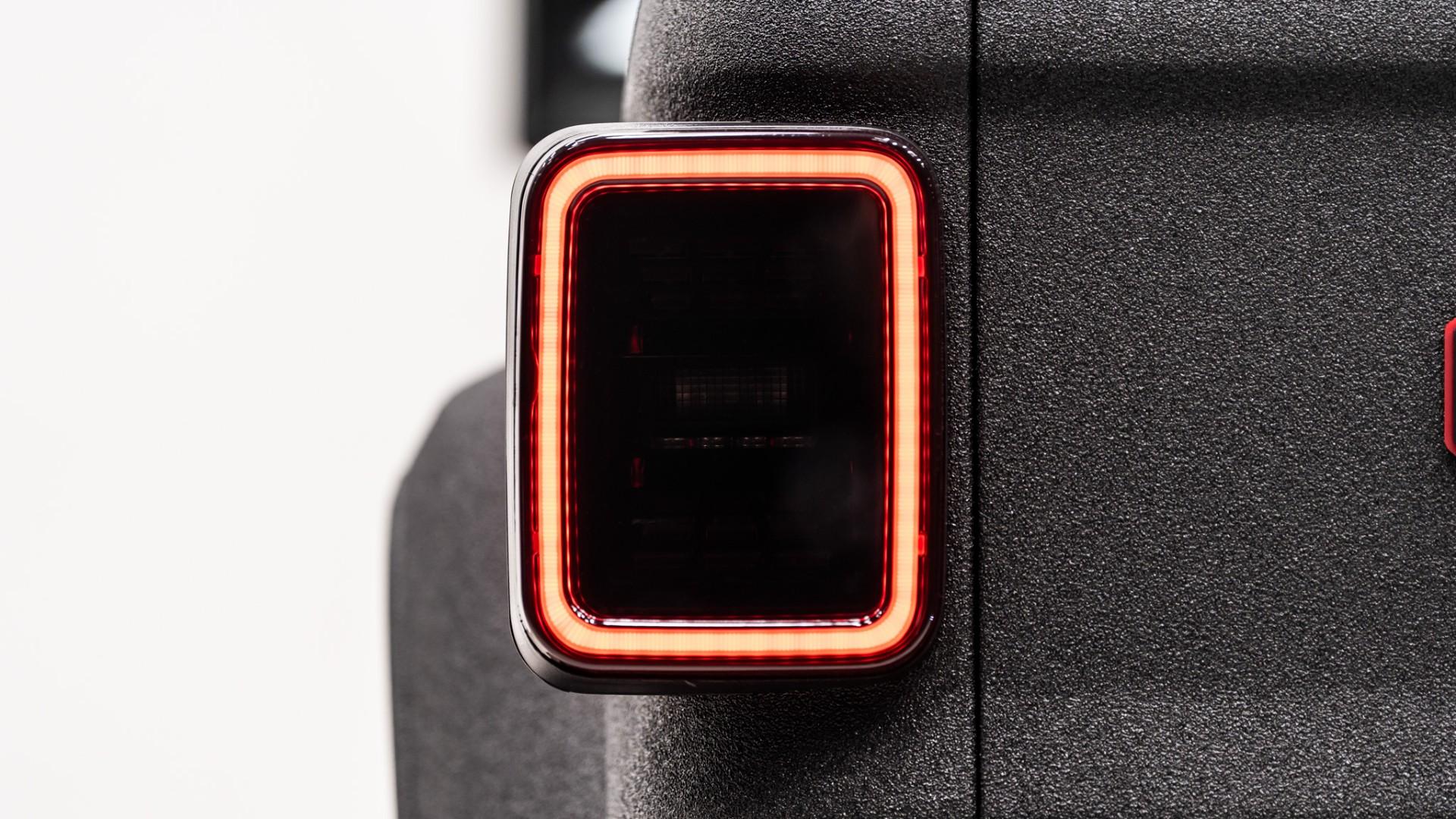 2026 JEEP GLADIATOR 4X4 in Black, photo 13 of 56
