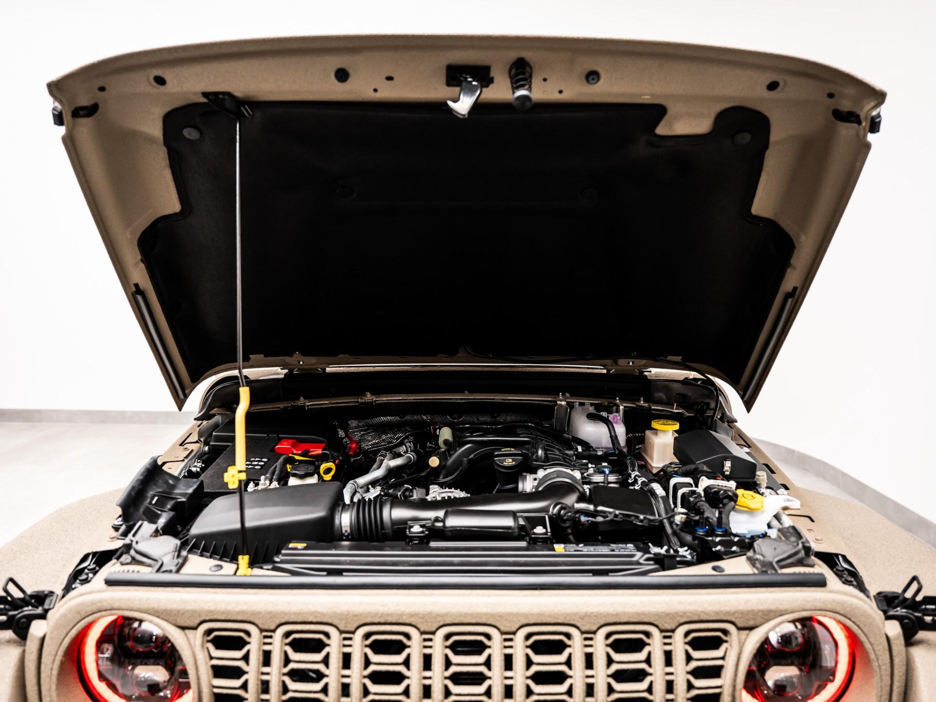 2026 JEEP GLADIATOR 4X4 in Tan, photo 39 of 60