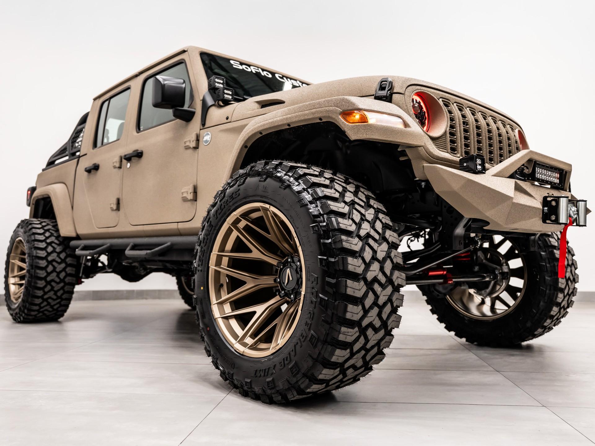 2026 JEEP GLADIATOR 4X4 in Tan, photo 49 of 60
