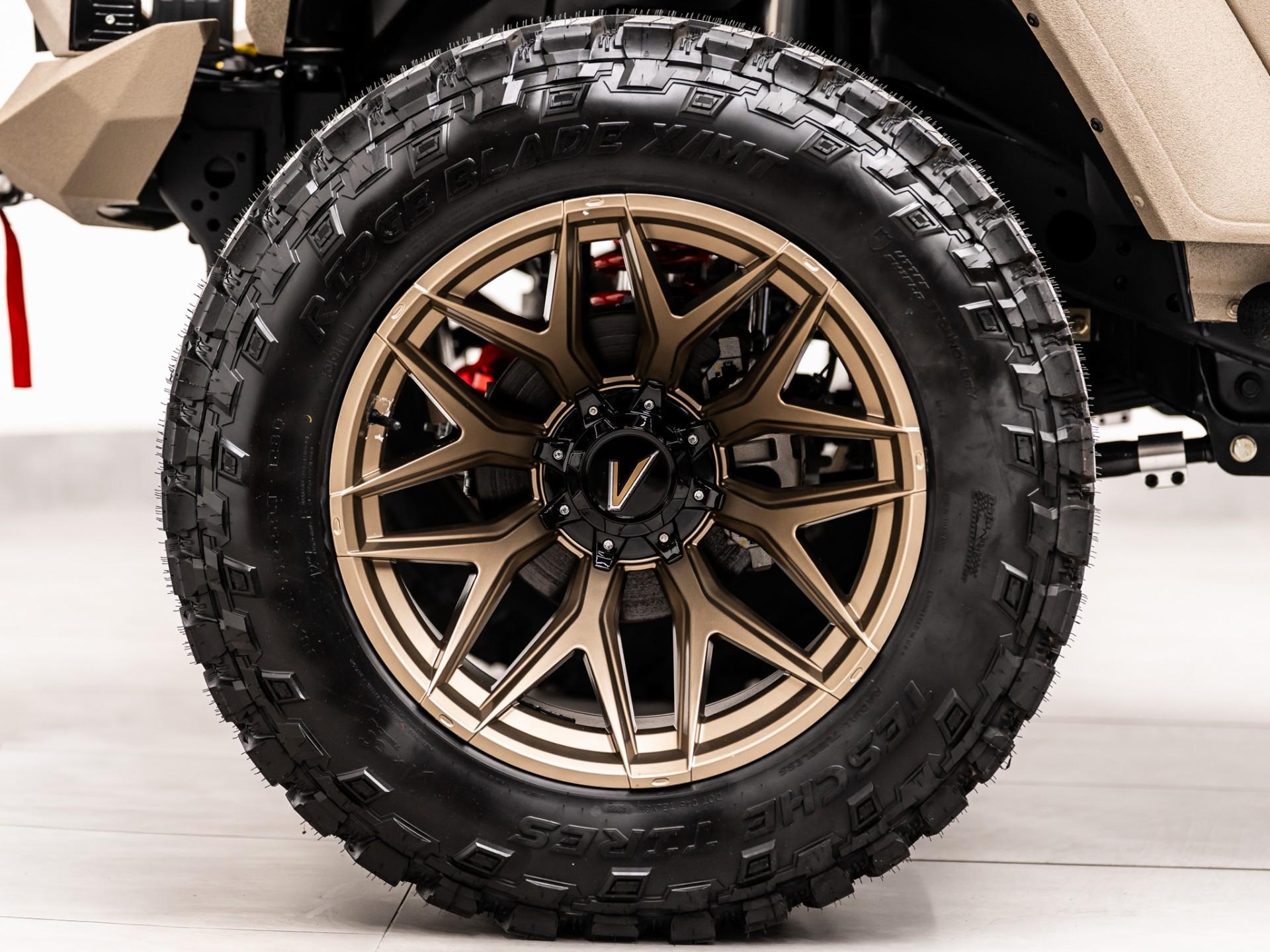 2026 JEEP GLADIATOR 4X4 in Tan, photo 59 of 60