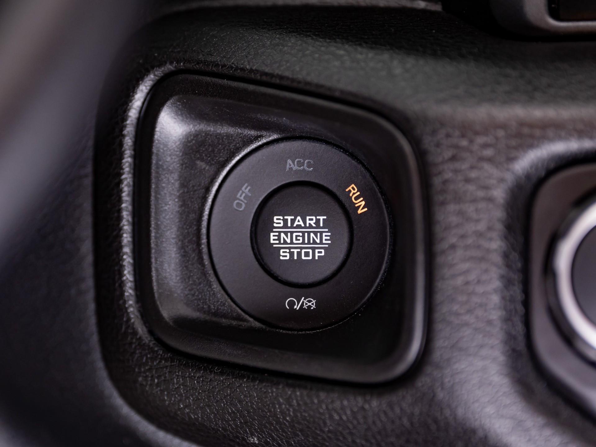 2026 JEEP GLADIATOR 4X4 in Tan, photo 53 of 60