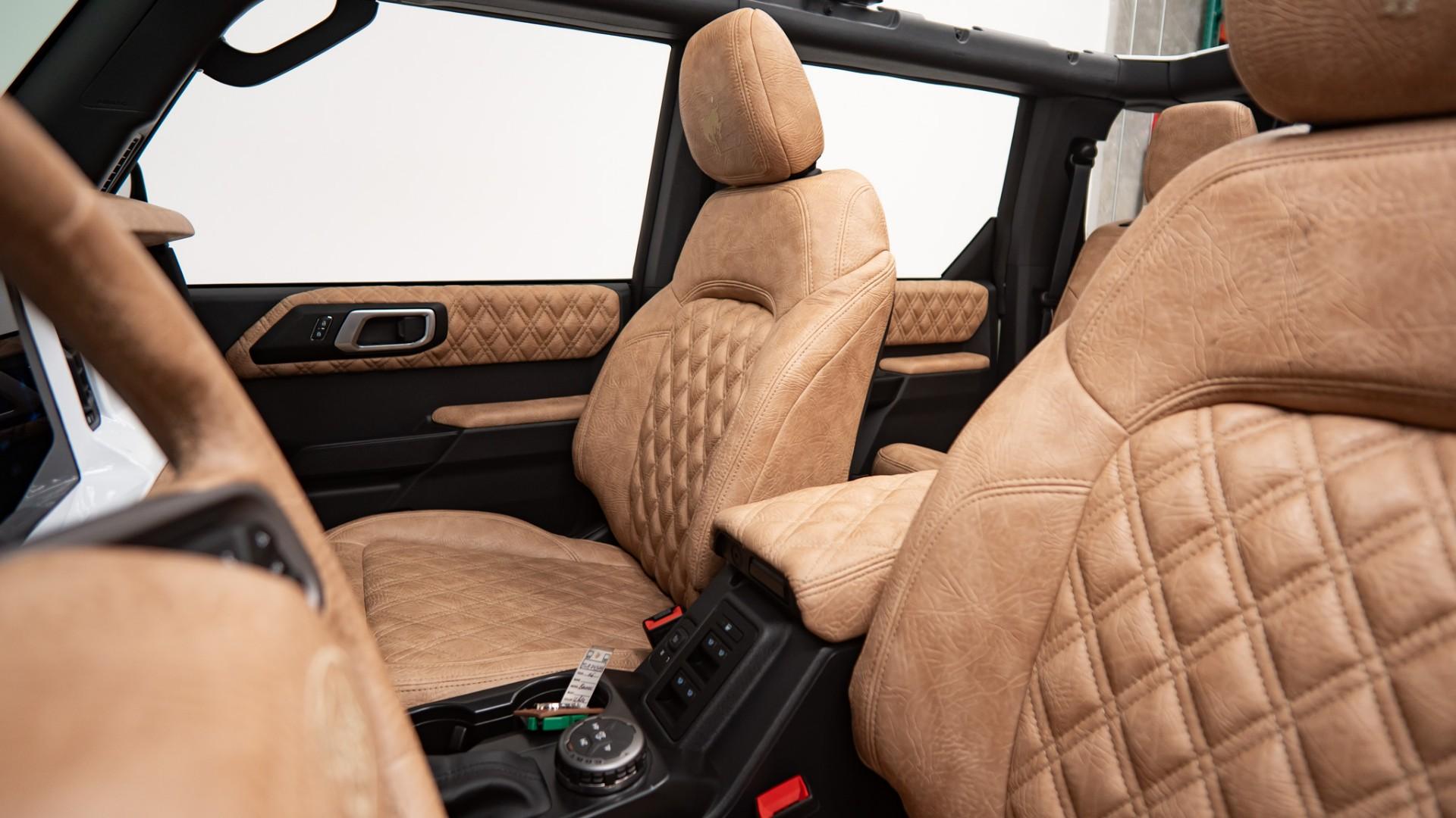 2026 FORD BRONCO 4X4 in Green, photo 35 of 47