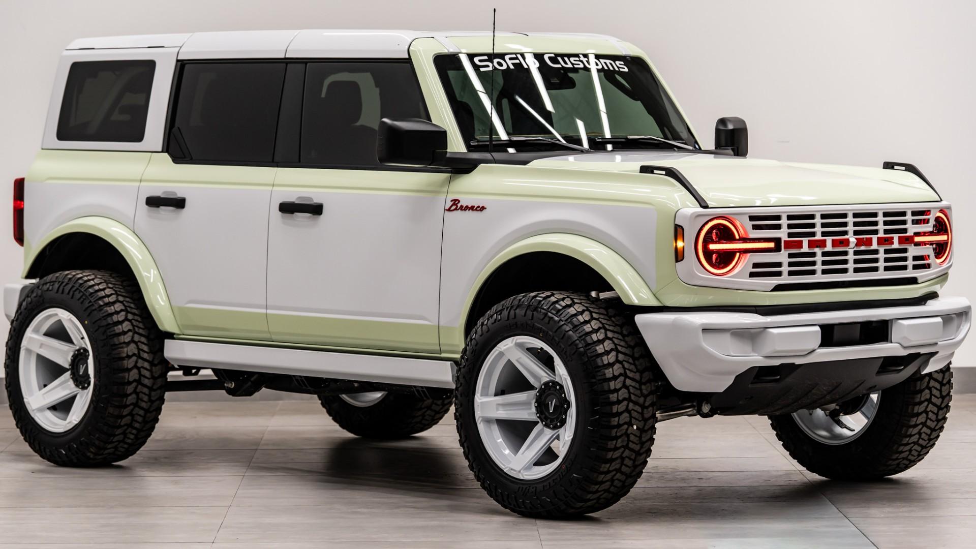 2026 FORD BRONCO 4X4 in Green, photo 3 of 47