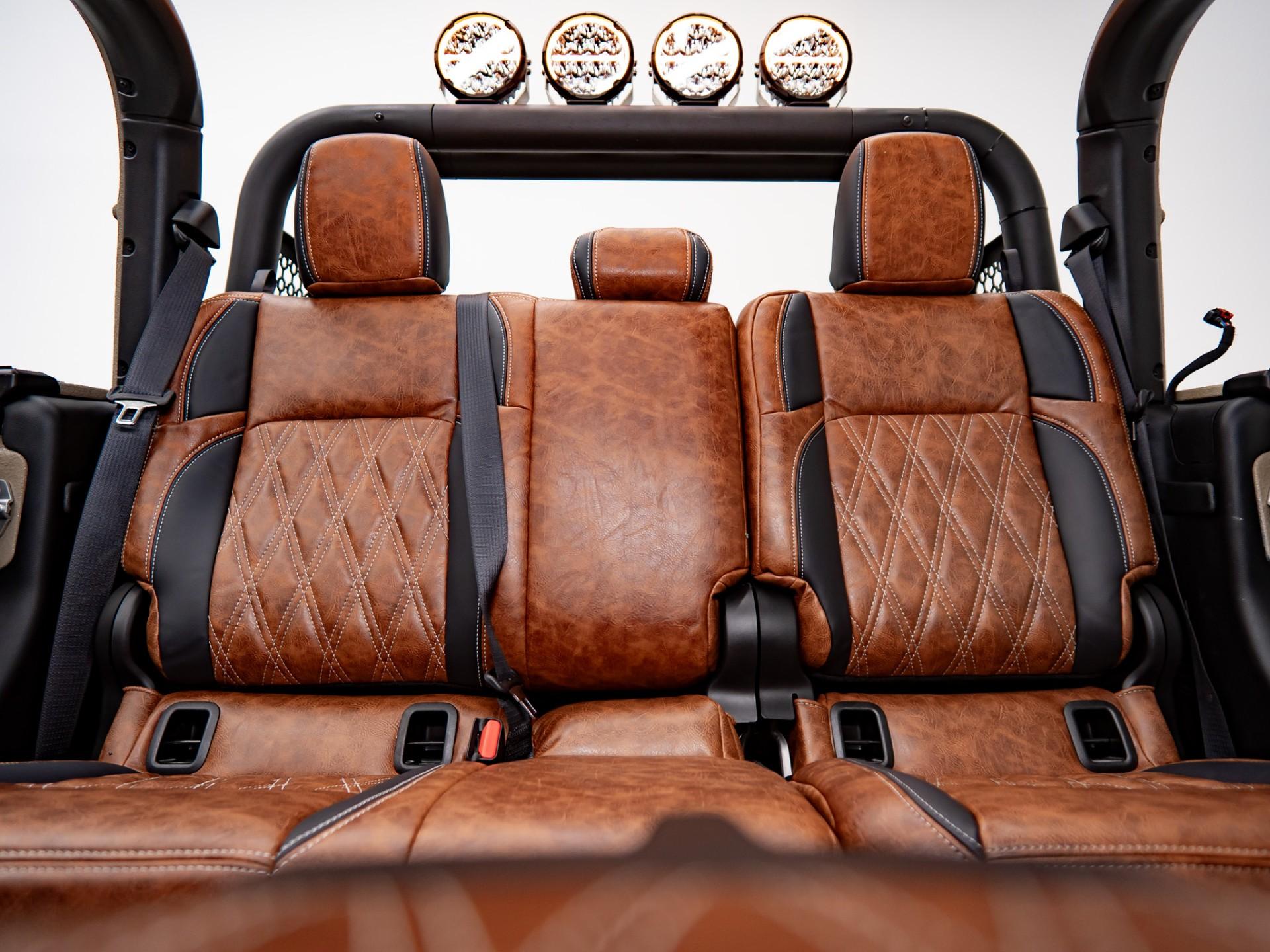 2026 JEEP GLADIATOR 4X4 in Tan, photo 39 of 58