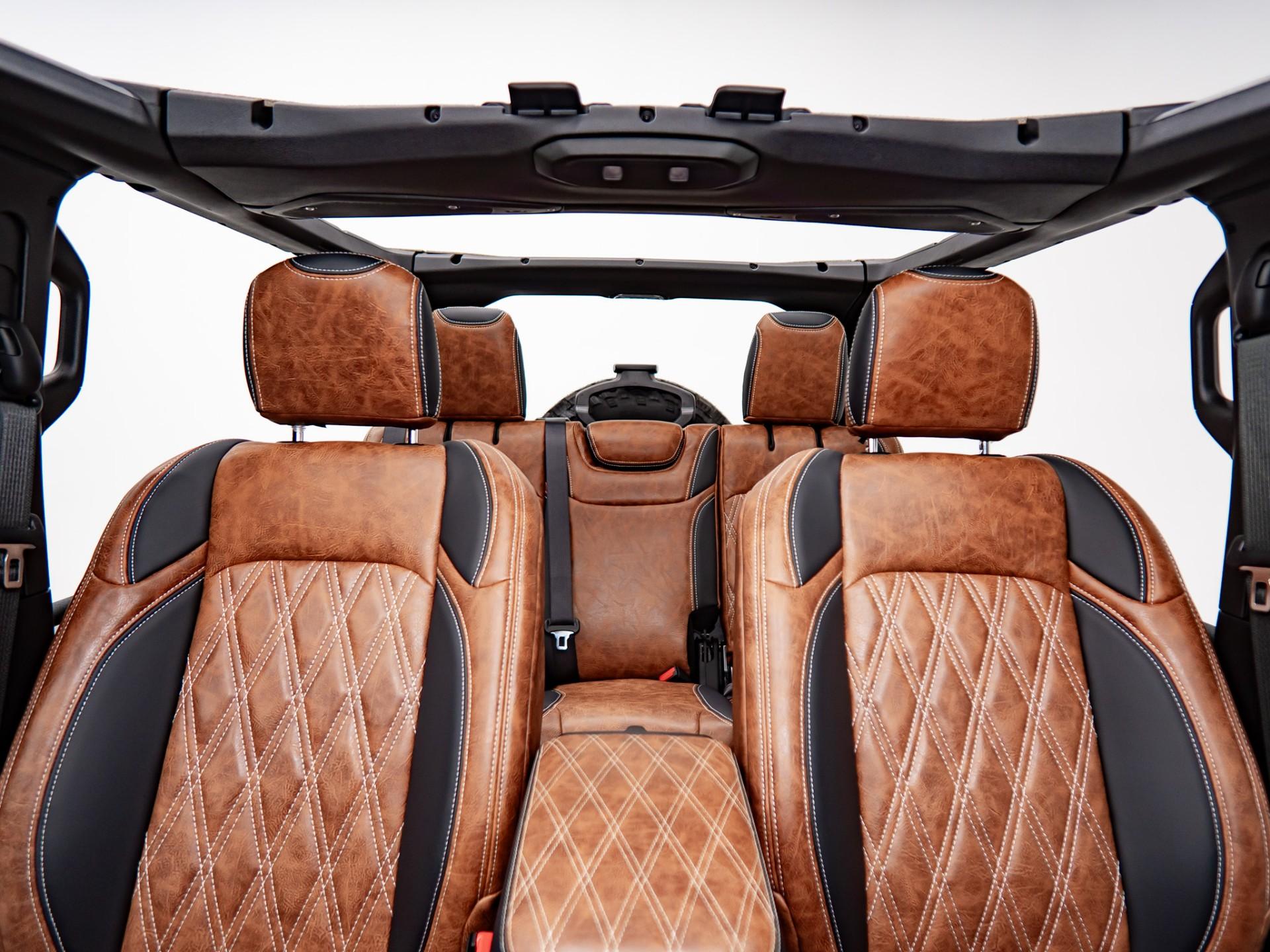 2026 JEEP WRANGLER 4X4 in Tan, photo 6 of 55