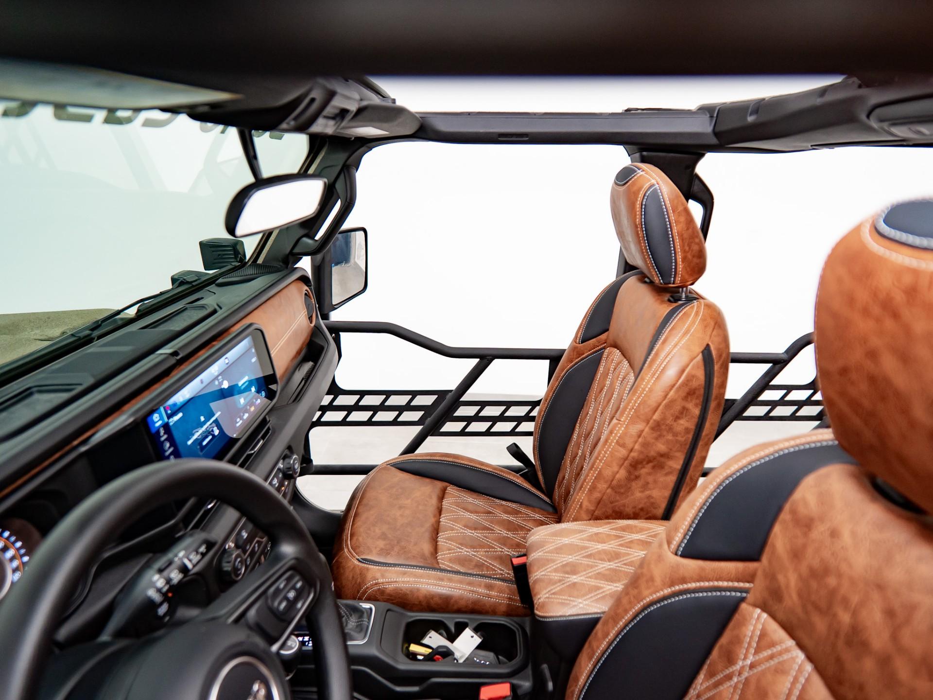 2026 JEEP WRANGLER 4X4 in Tan, photo 35 of 55