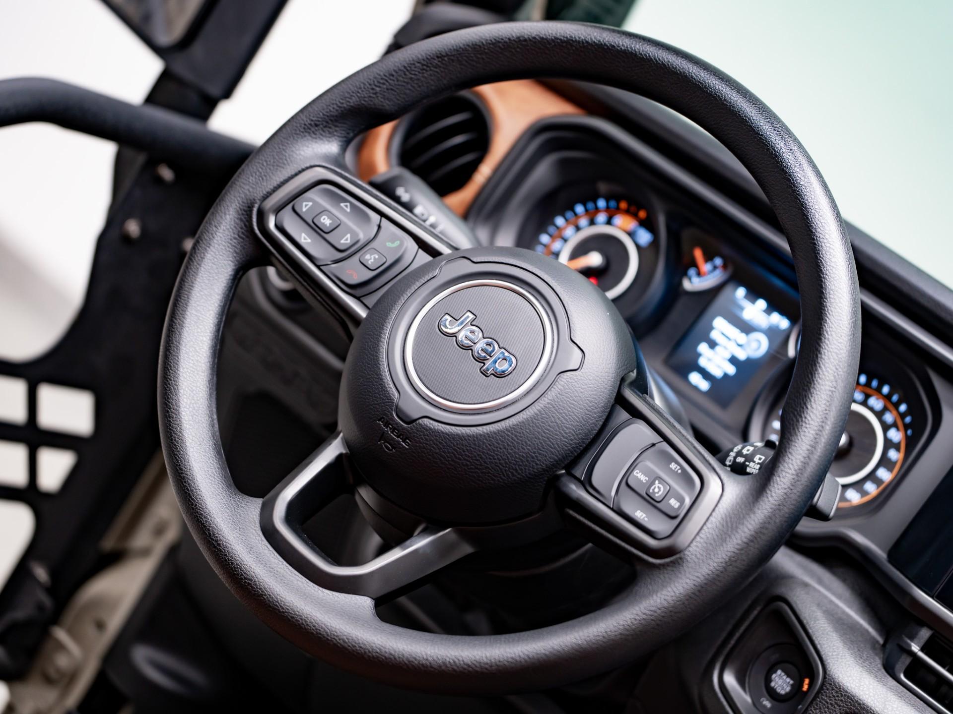2026 JEEP WRANGLER 4X4 in Tan, photo 49 of 55