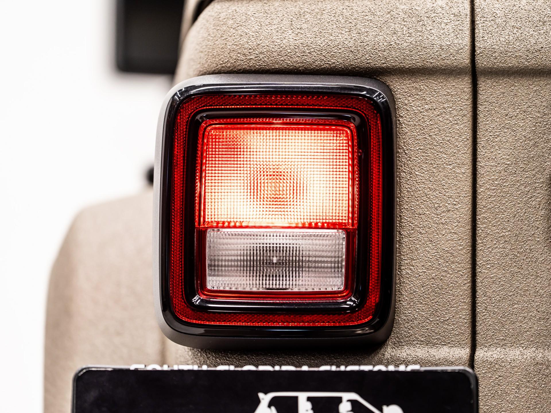 2026 JEEP WRANGLER 4X4 in Tan, photo 13 of 55